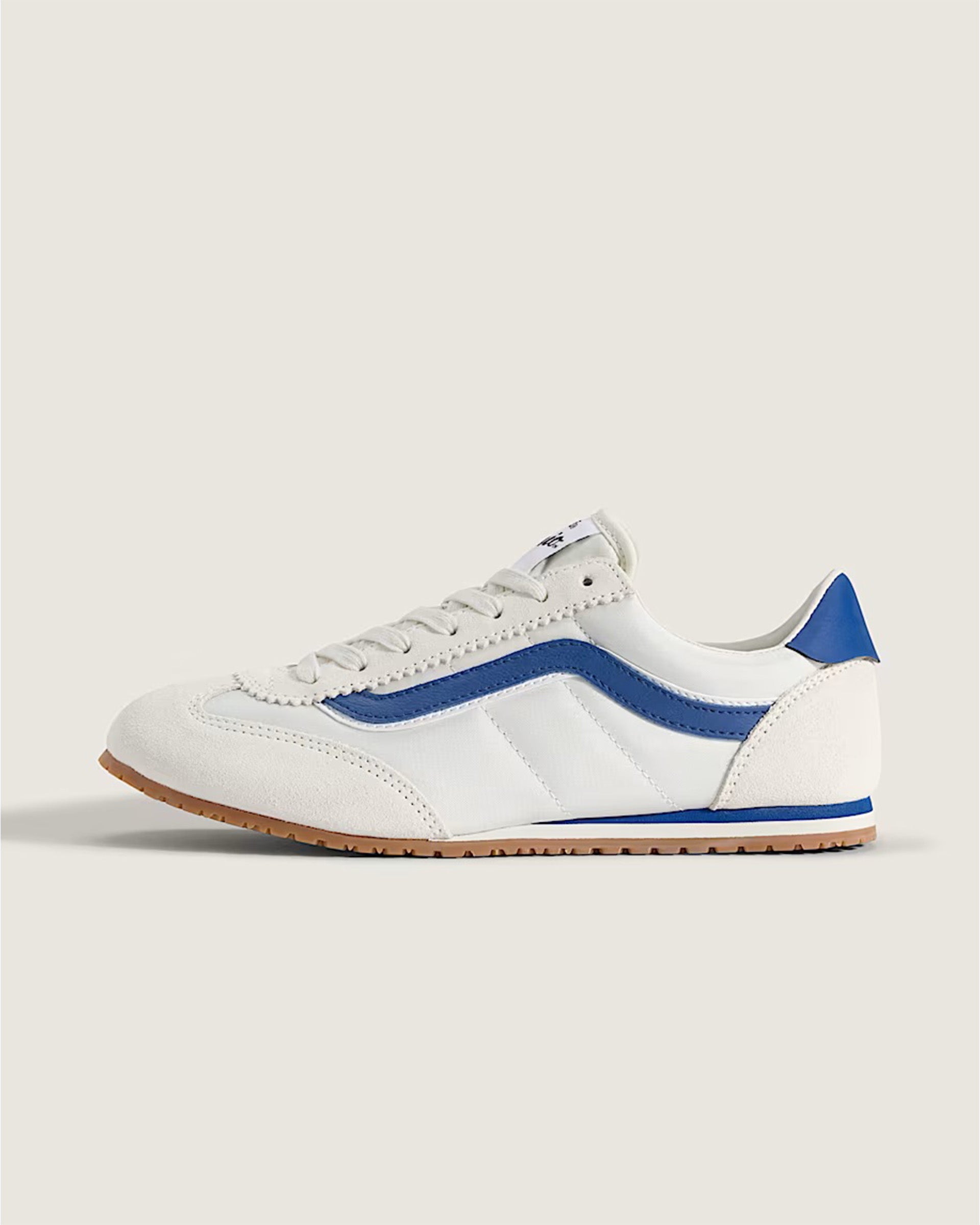 Super Lowpro Shoe - Marshmallow White/True Blue – Jack's Surfboards
