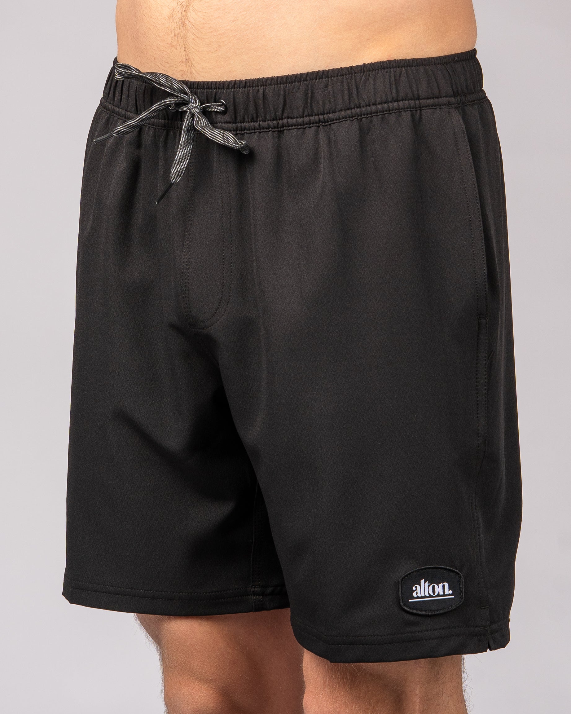 17" Continental Boardshorts - Black