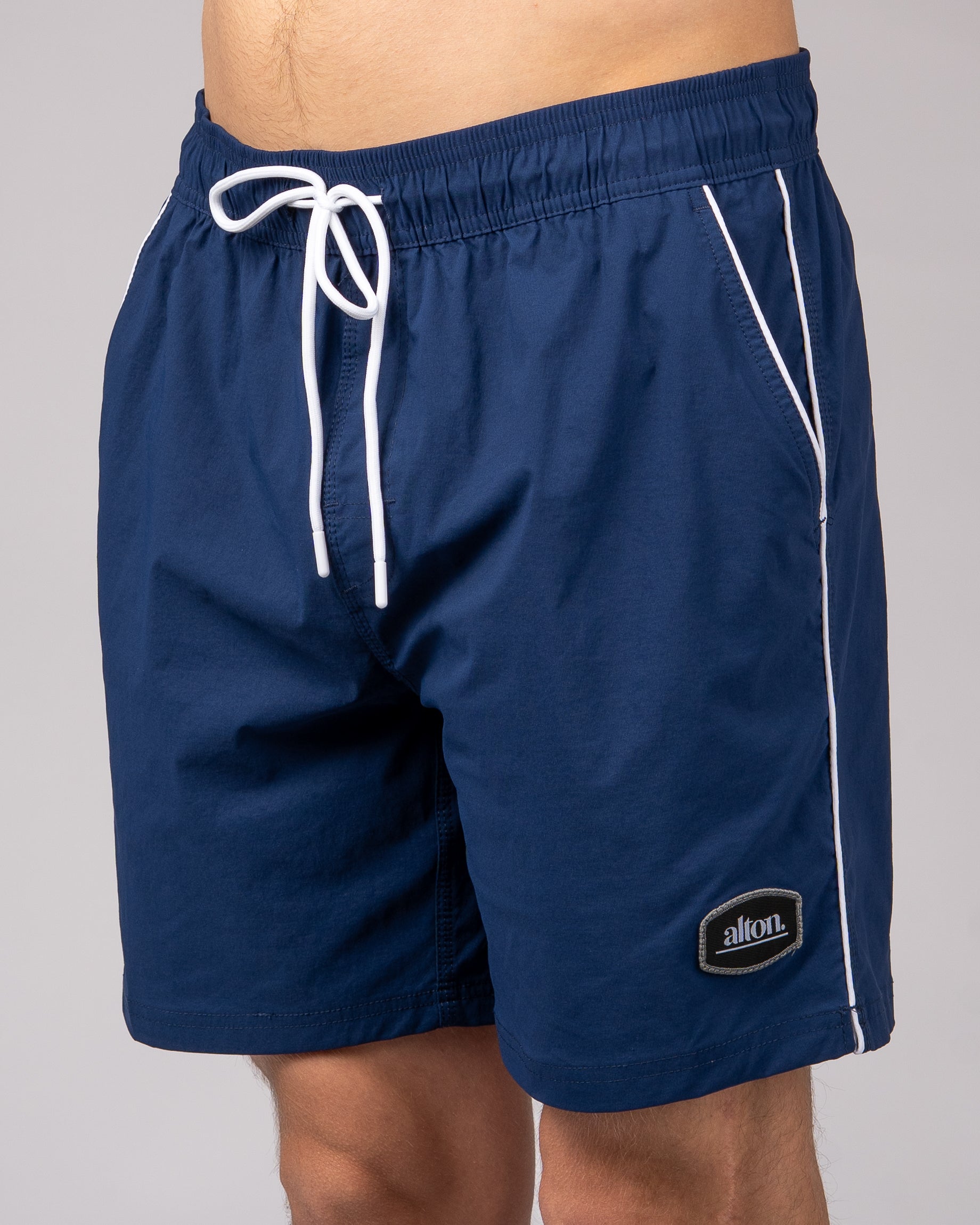19" Lima Boardshorts - Navy