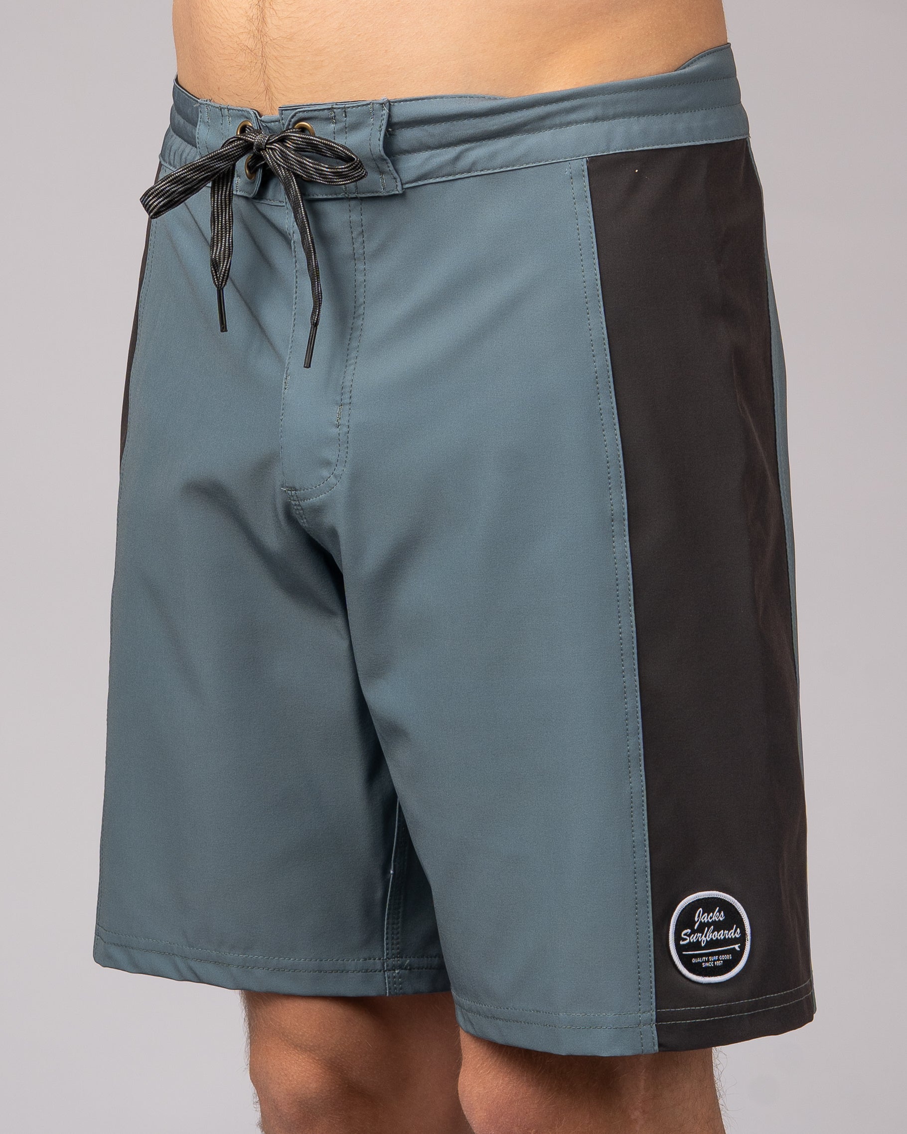 19" Scout Boardshorts - Stormy