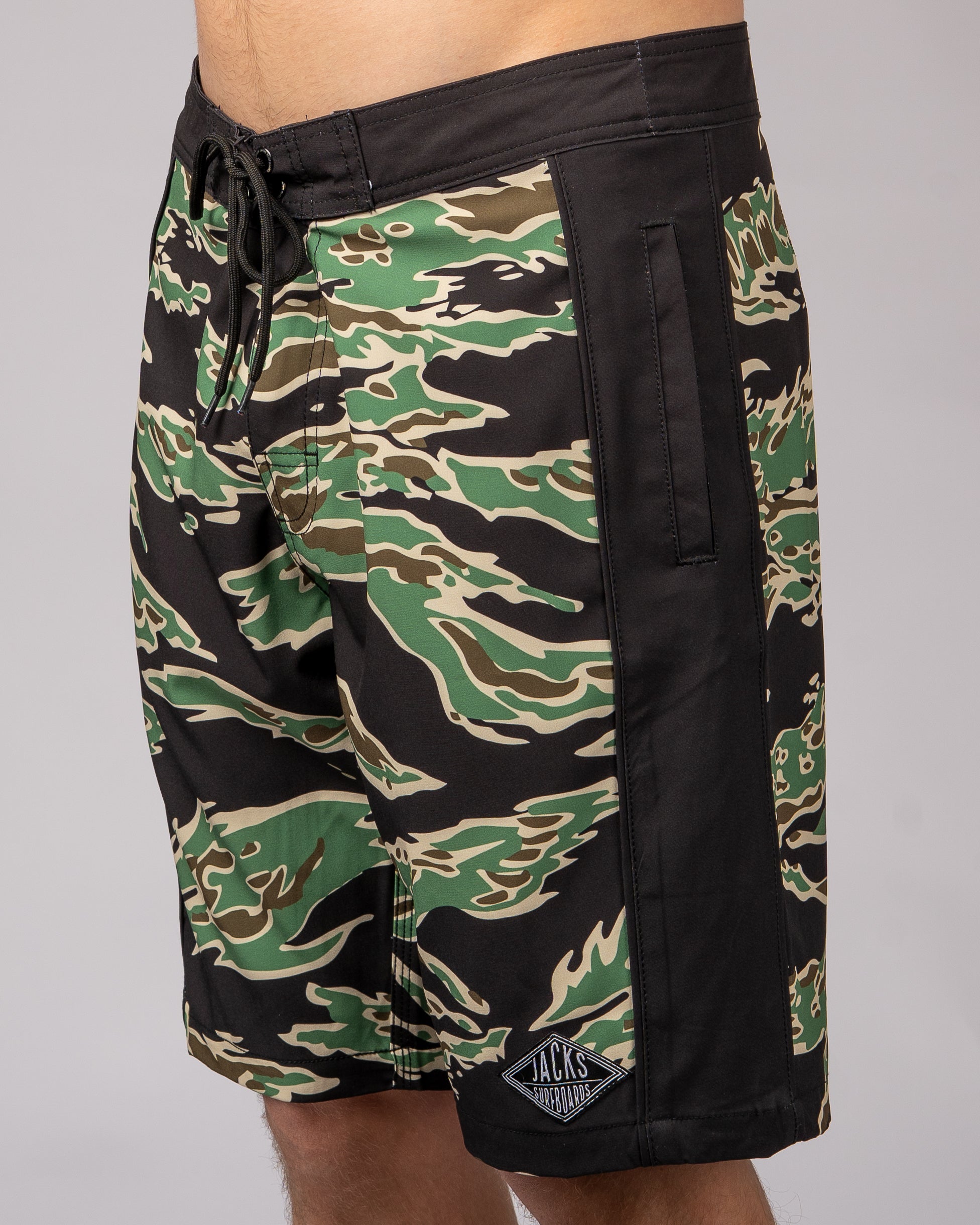 20" Camo Volley Shorts