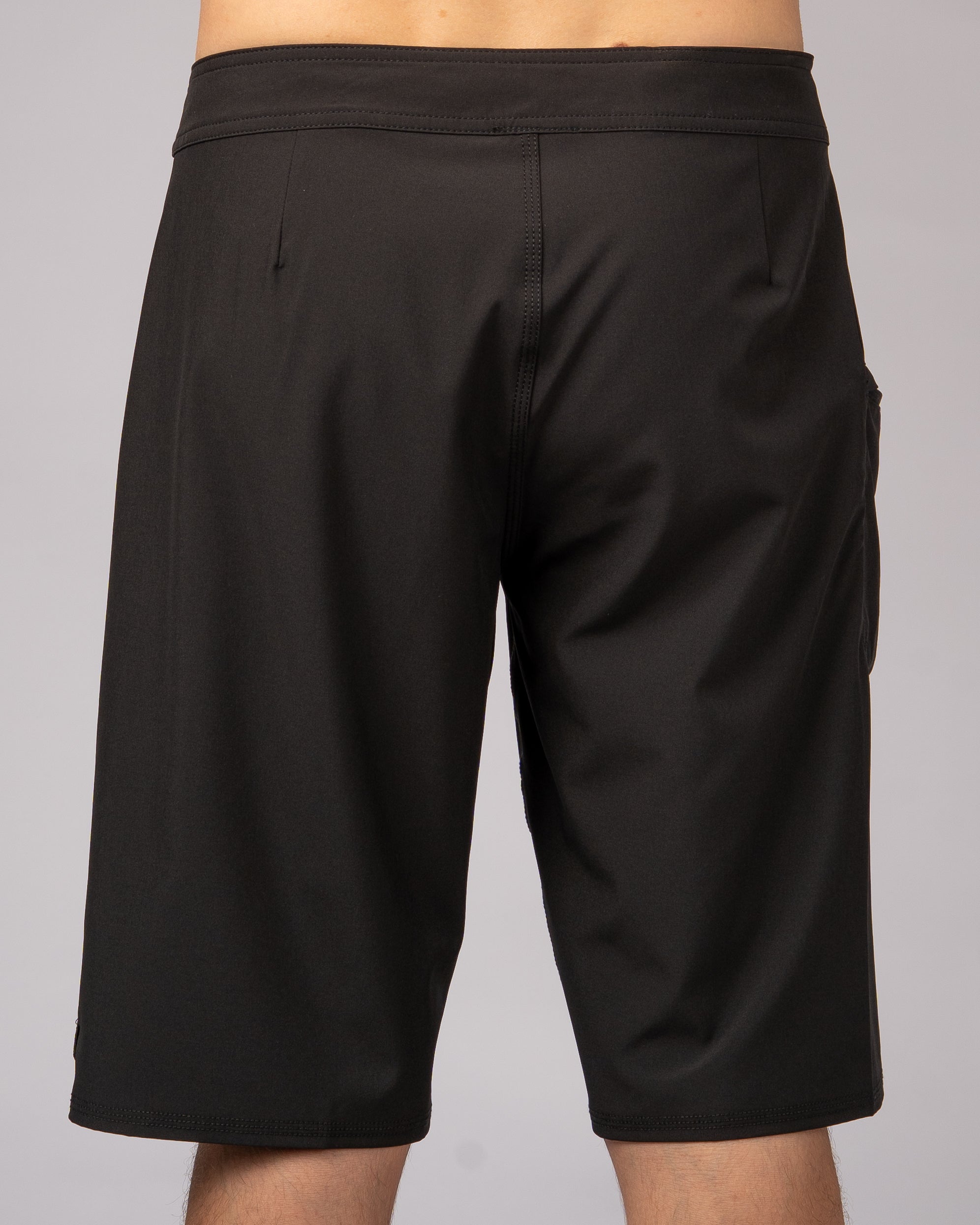 21" Lennox Boardshorts - Black