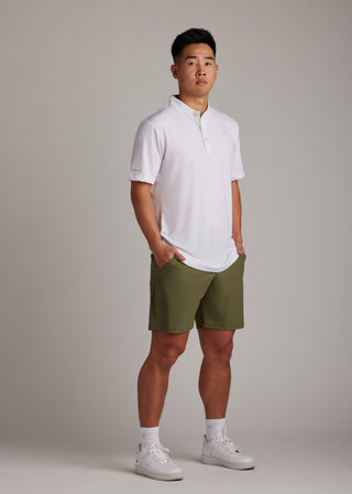 White bladed collar polo shirt, crafted for style, performance, and comfort.