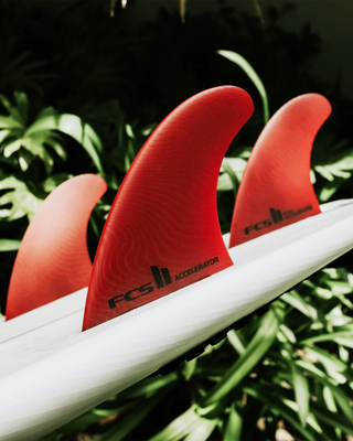 FCS II Accelerator Neo Glass Tri-Fins