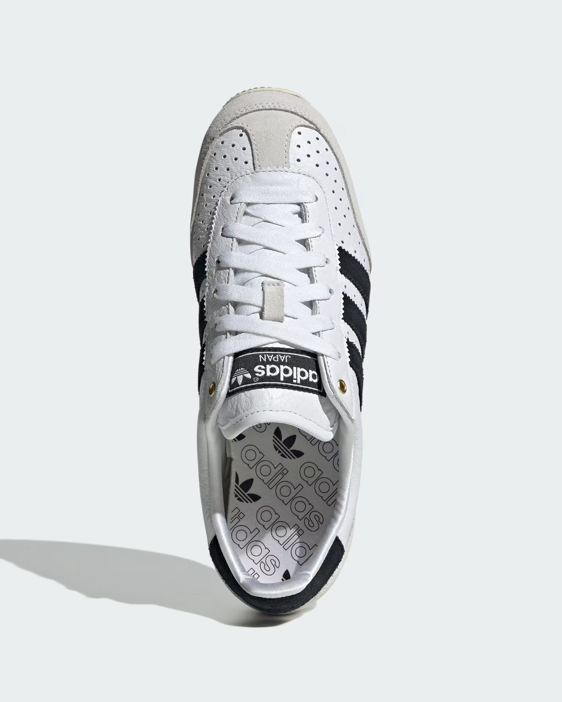 くろ＆しろ Women's Japan Shoe - Cloud White/Core Black/Gold Metallic – Jack's