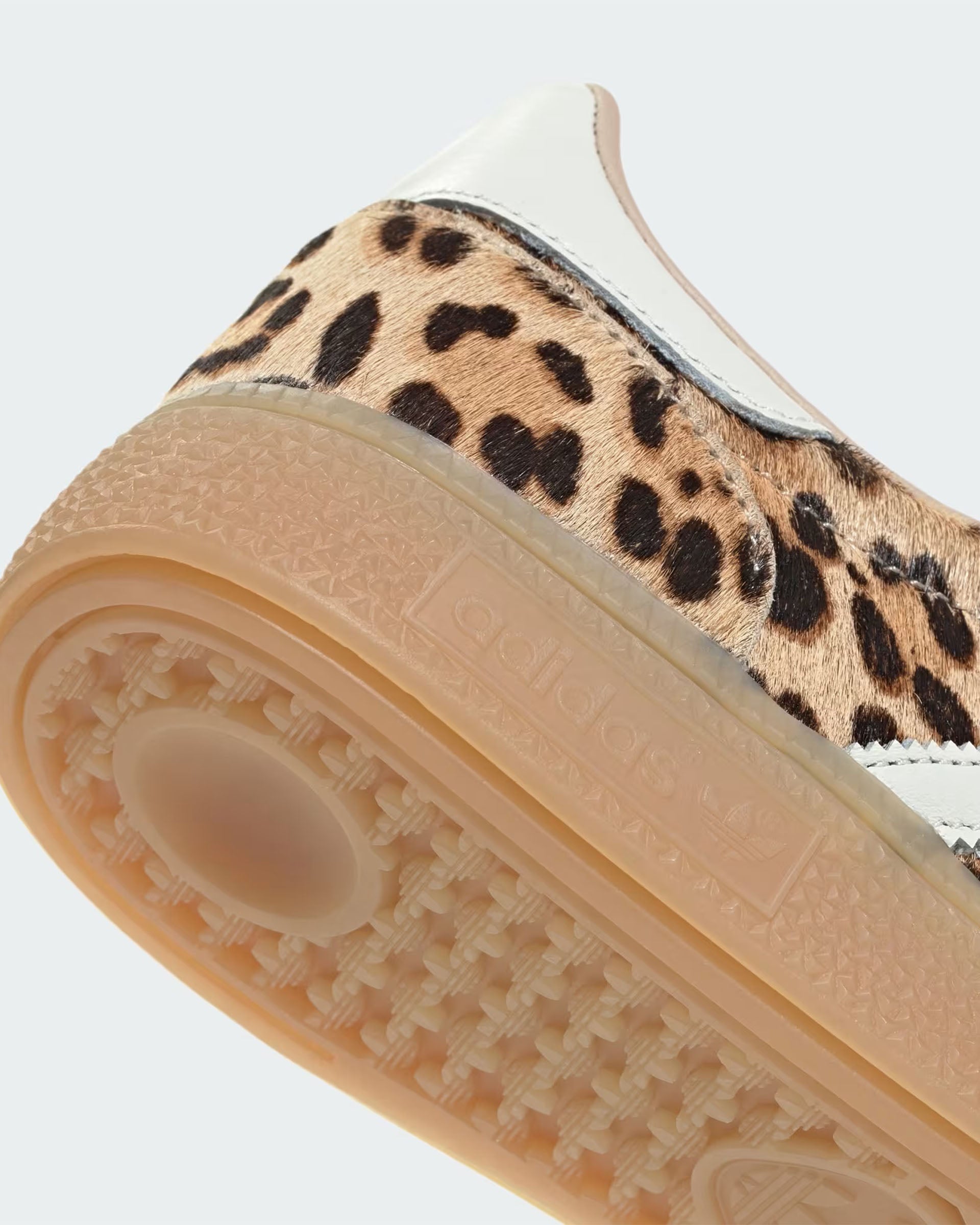 Adidas Women's Leopard Print Handball Spezial Shoes - Magic Beige/Ivory/Aurora Ivy