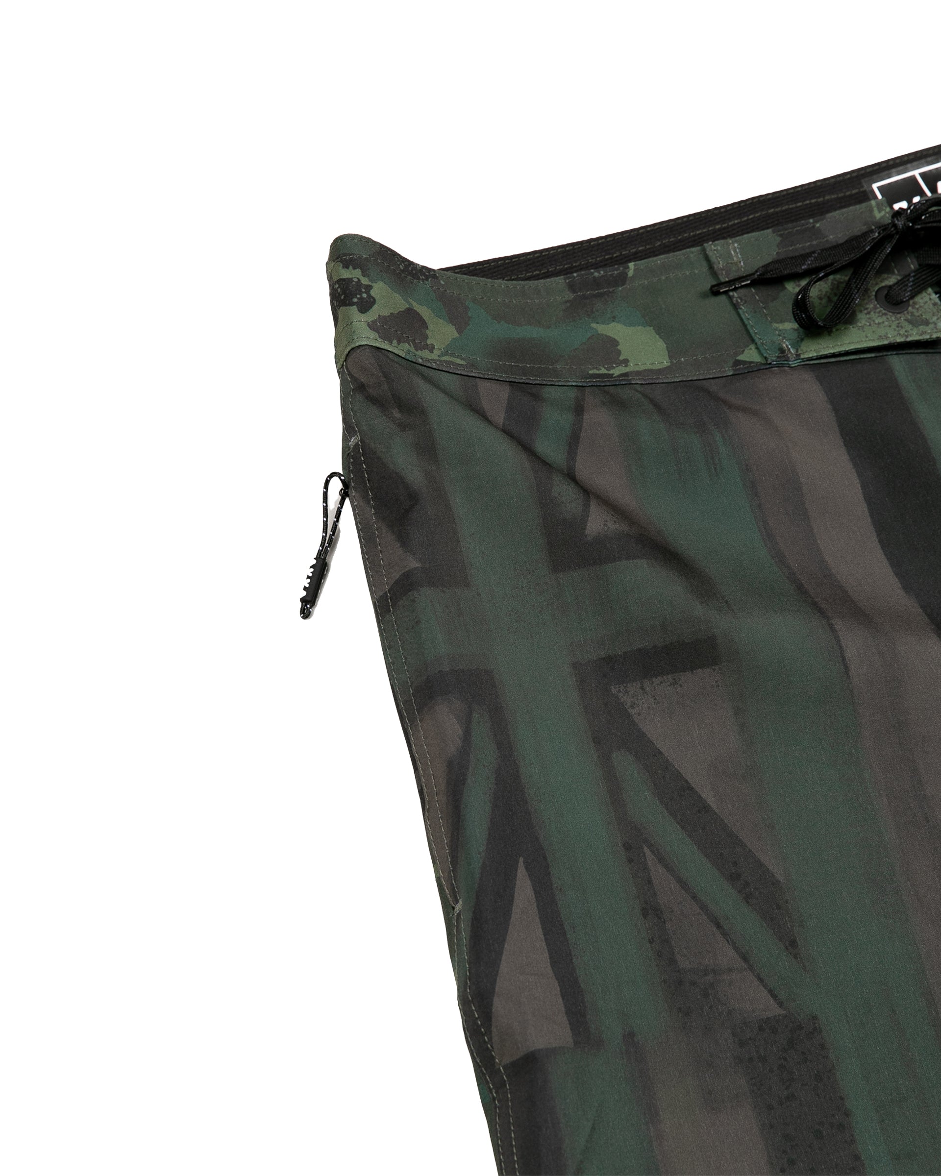 AVVA Aloha Camo 19" Boardshorts - Army