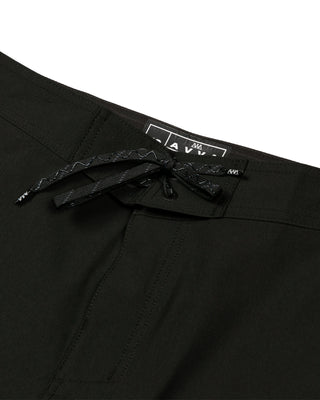 AVVA Hole Shot 20" Boardshorts - Black