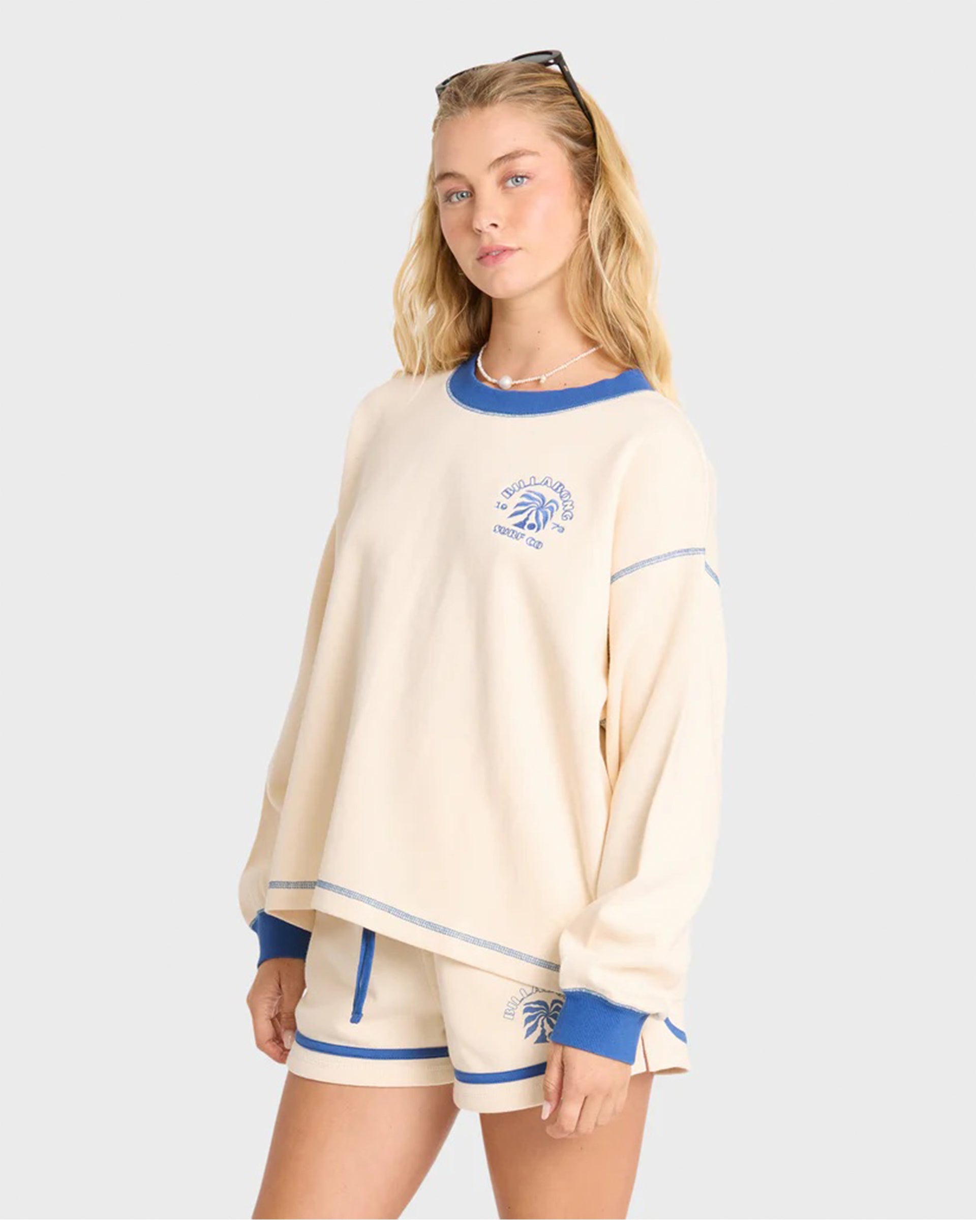 Billabong Women's Back To It Fleece Shorts - White Cap