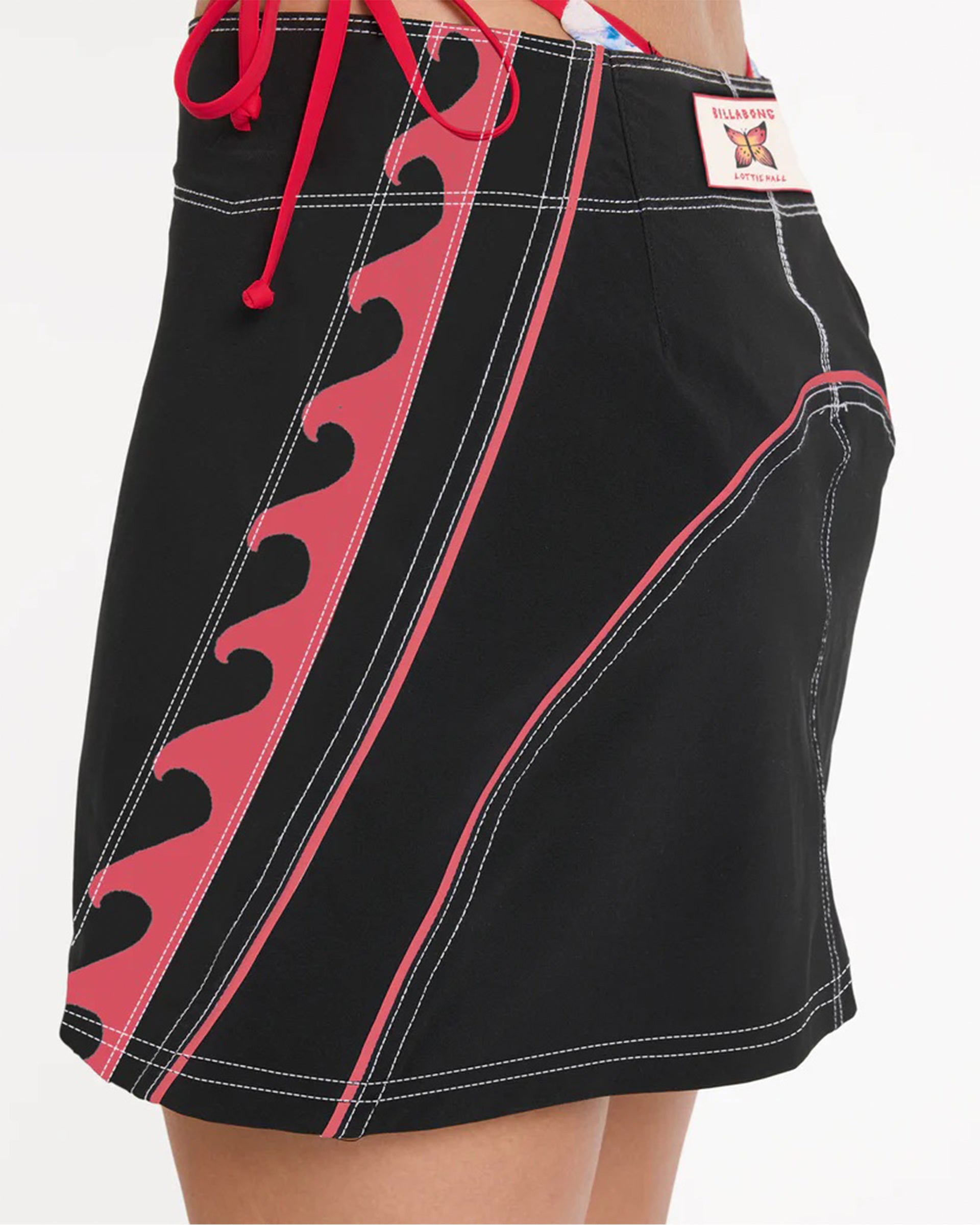 Billabong Women's Lottie Hall Boardshort Skirt - Off Black