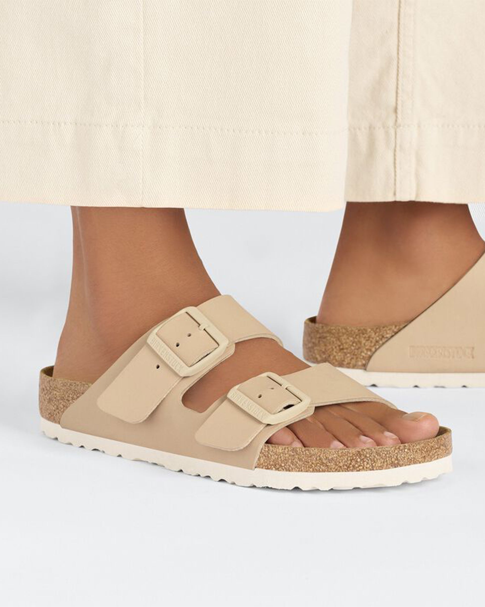 Birkenstock Arizona Birko-Flor (Narrow) (New Beige)