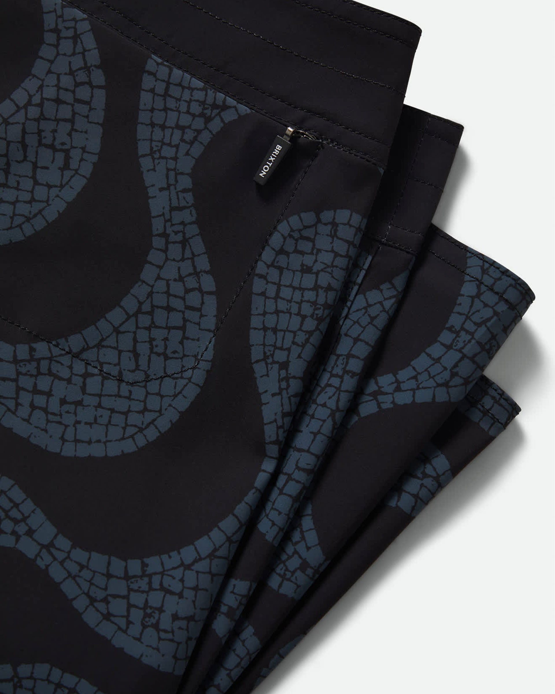 Brixton Blitz 19" Boardshort - Black/Future Grey Warped Tile