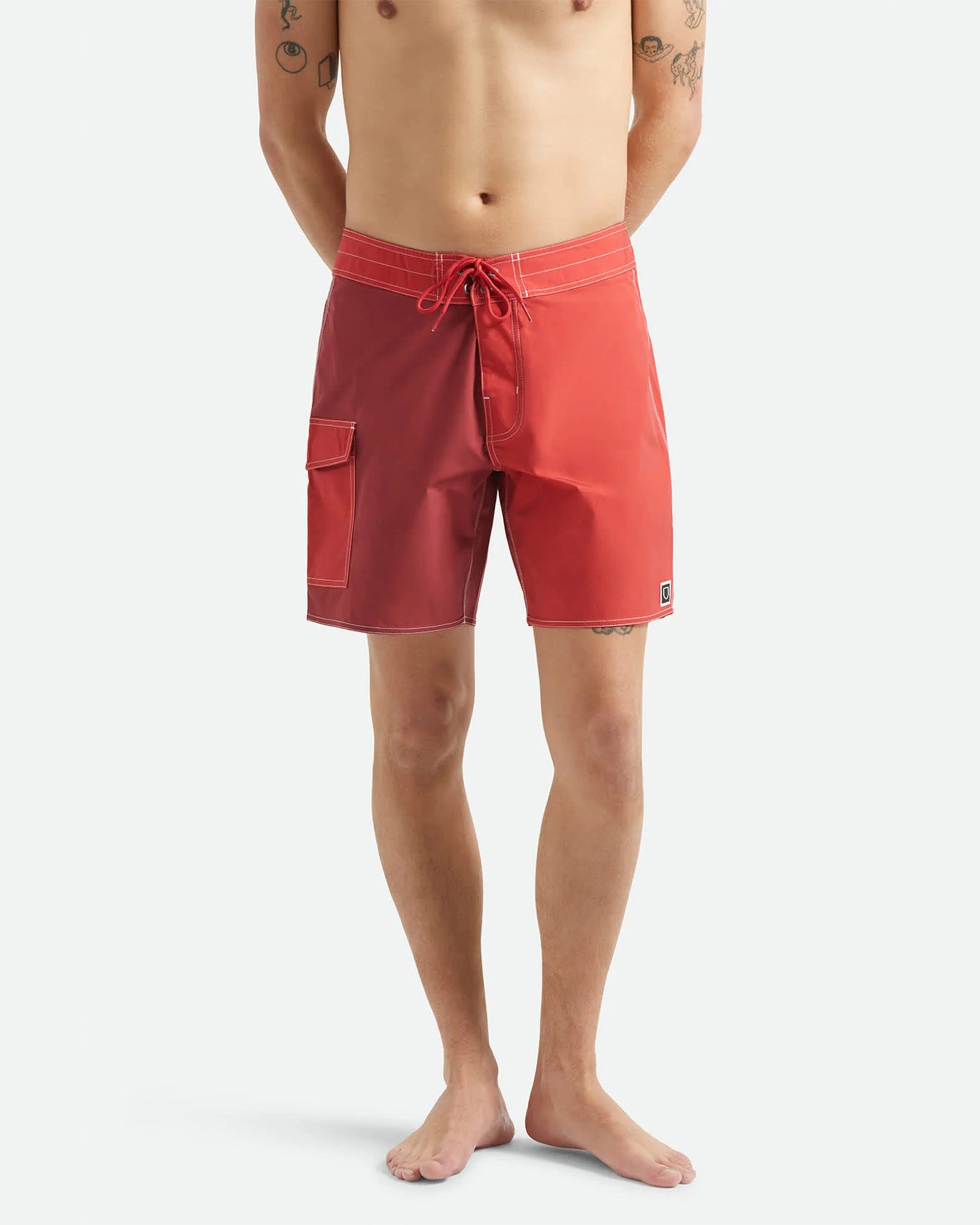 Brixton Classic 17" Trunk - Adrenaline Rush/Robust Red