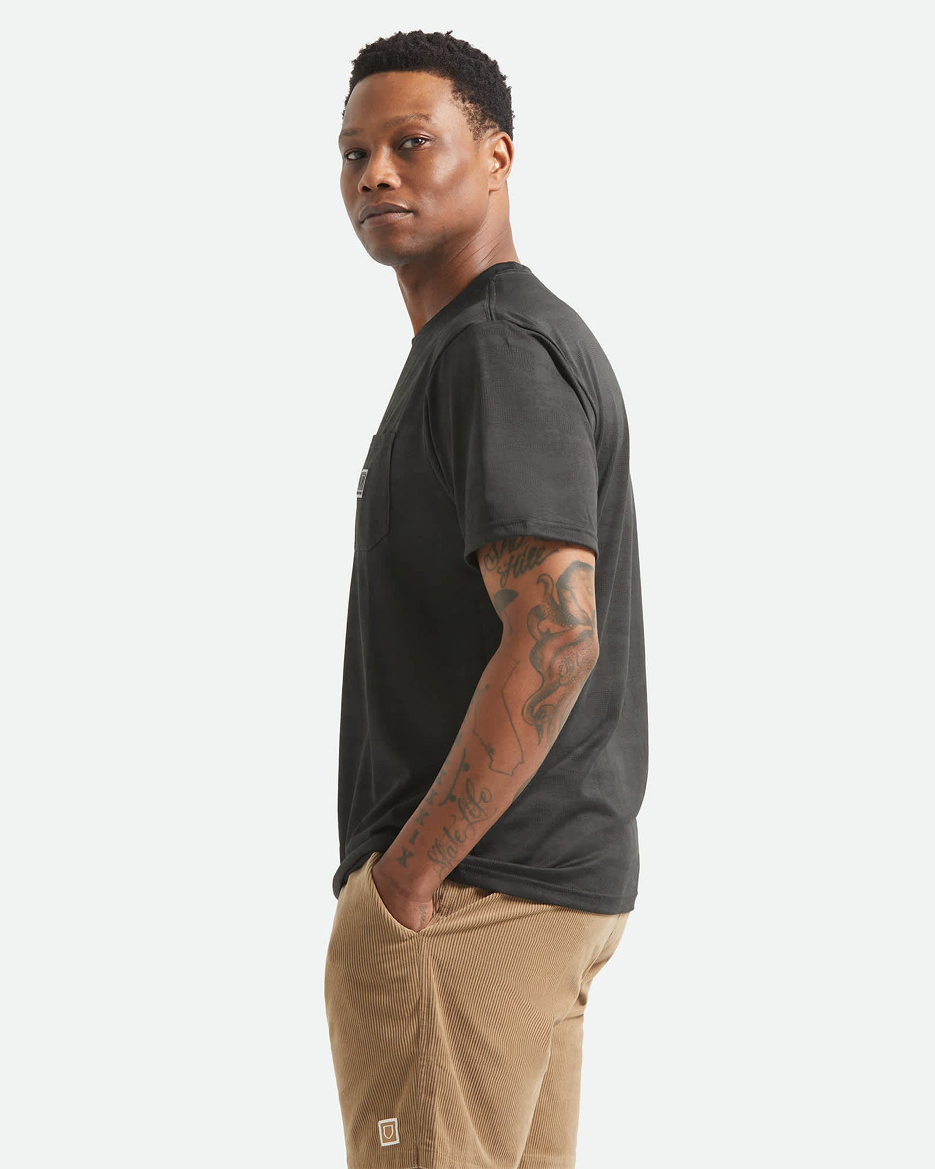Journey S/S Pocket T-Shirt - Black Tiger Camo