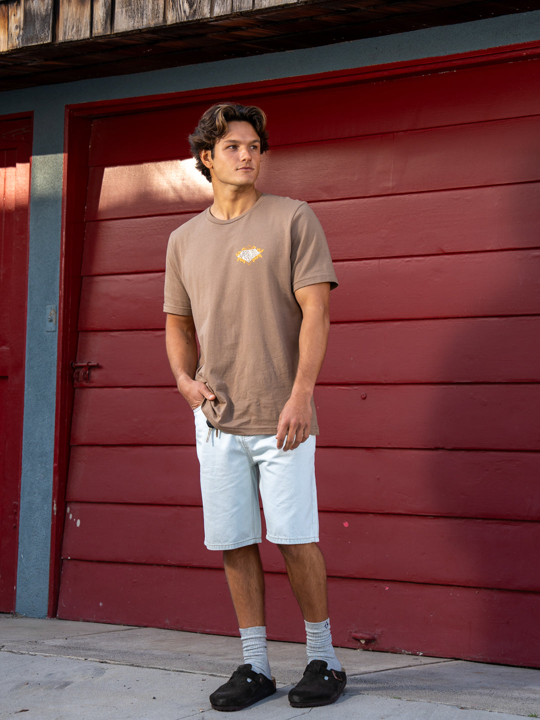 Jack's Surfboards Men's Higgins Short Sleeve T-Shirt - Vintage Brown