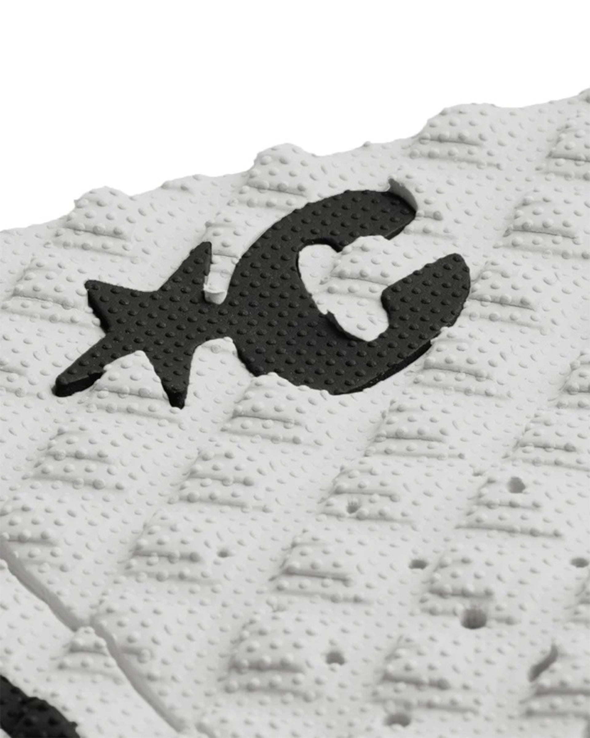 Creatures Of Leisure Griffin Colapinto Signature Pad - Bone Black Flames