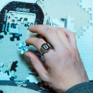CRW001-1 Ring Watch