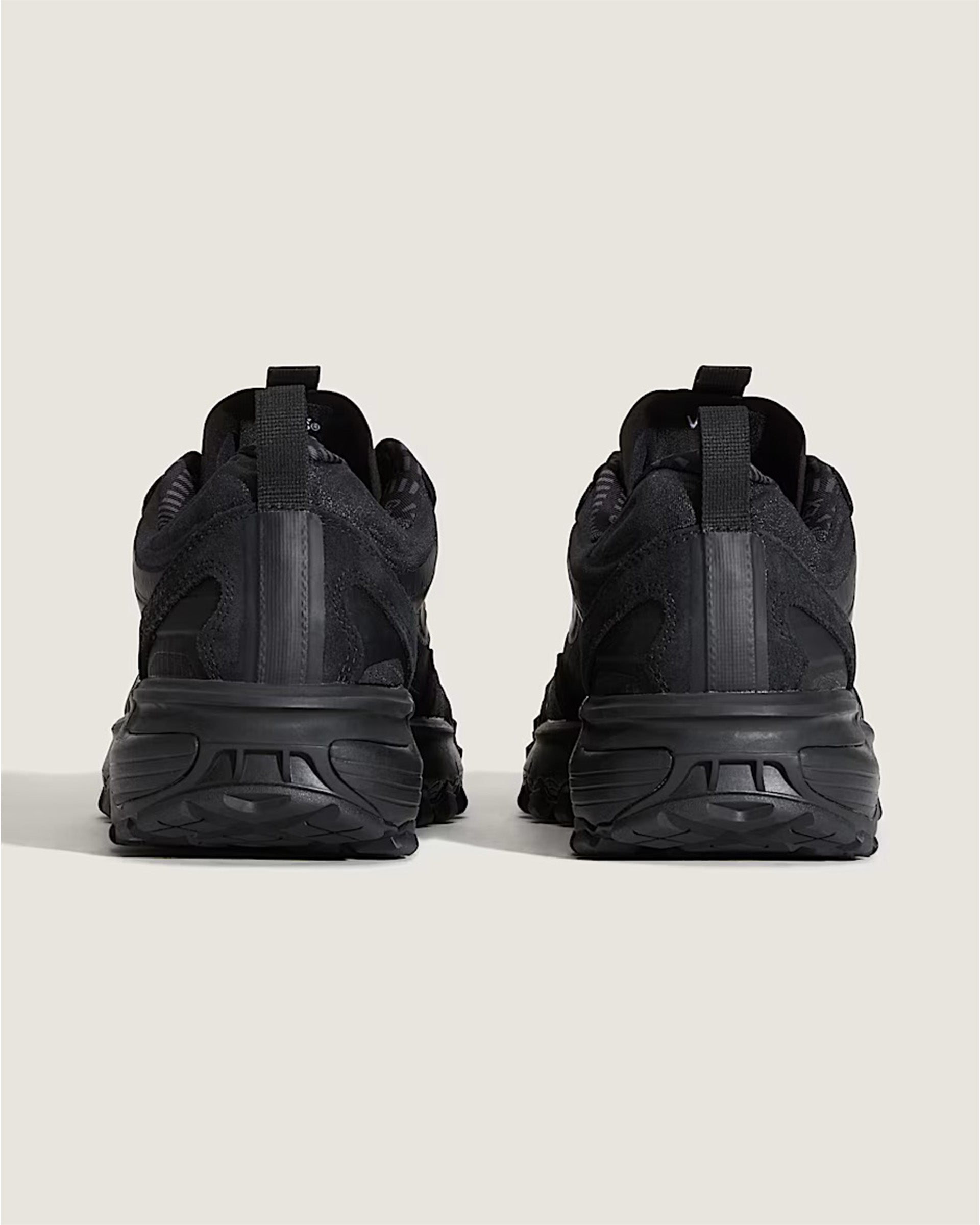 Crosspath XC GORE-TEX Shoe - Blackout – Jack's Surfboards