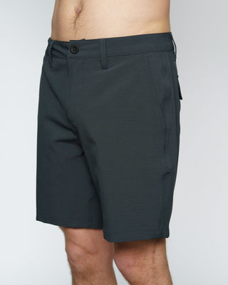 19" Daily Hybrid Shorts - Black