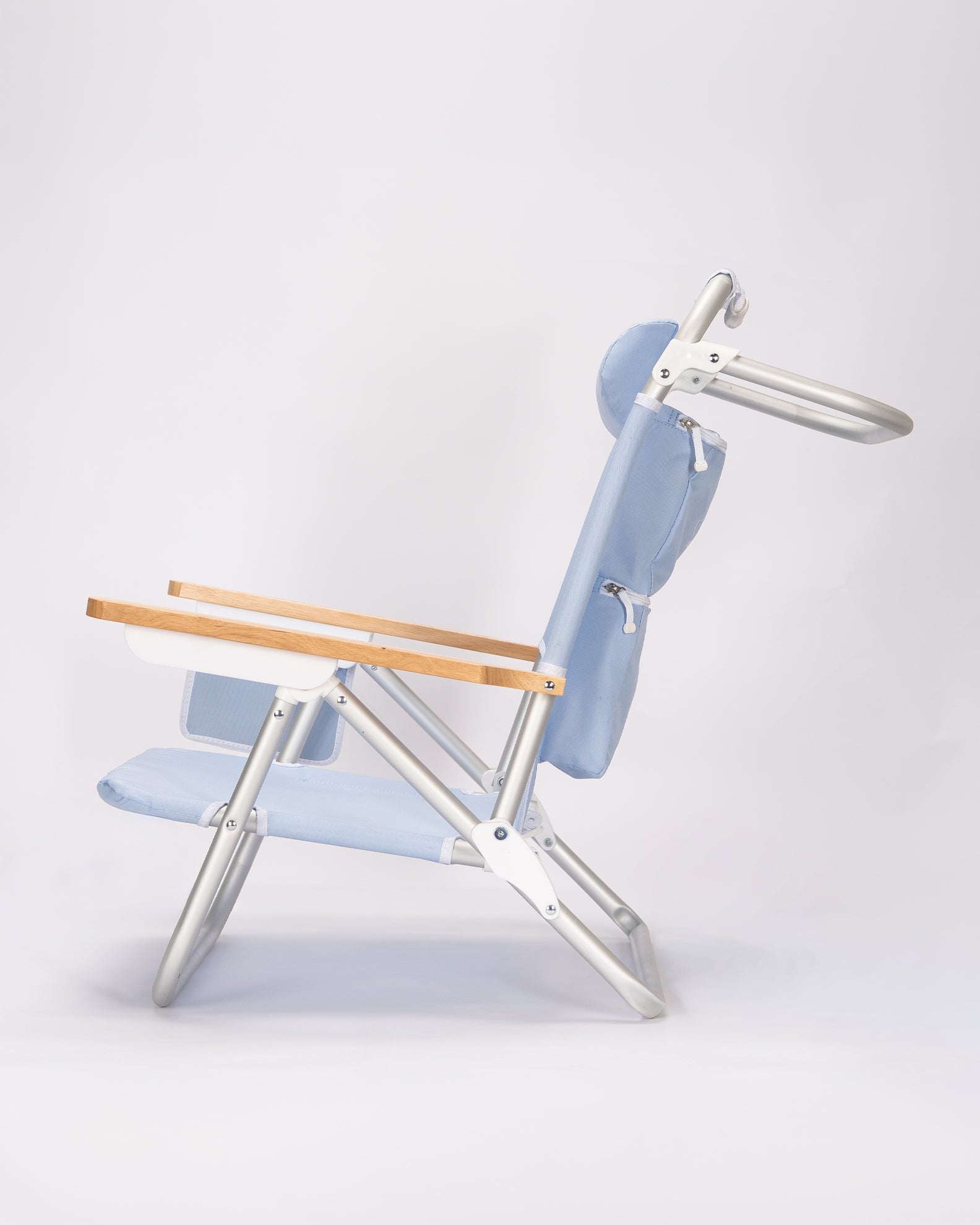 Danielle Brown Pisolino Beach Backpack Chair - Blue Raz
