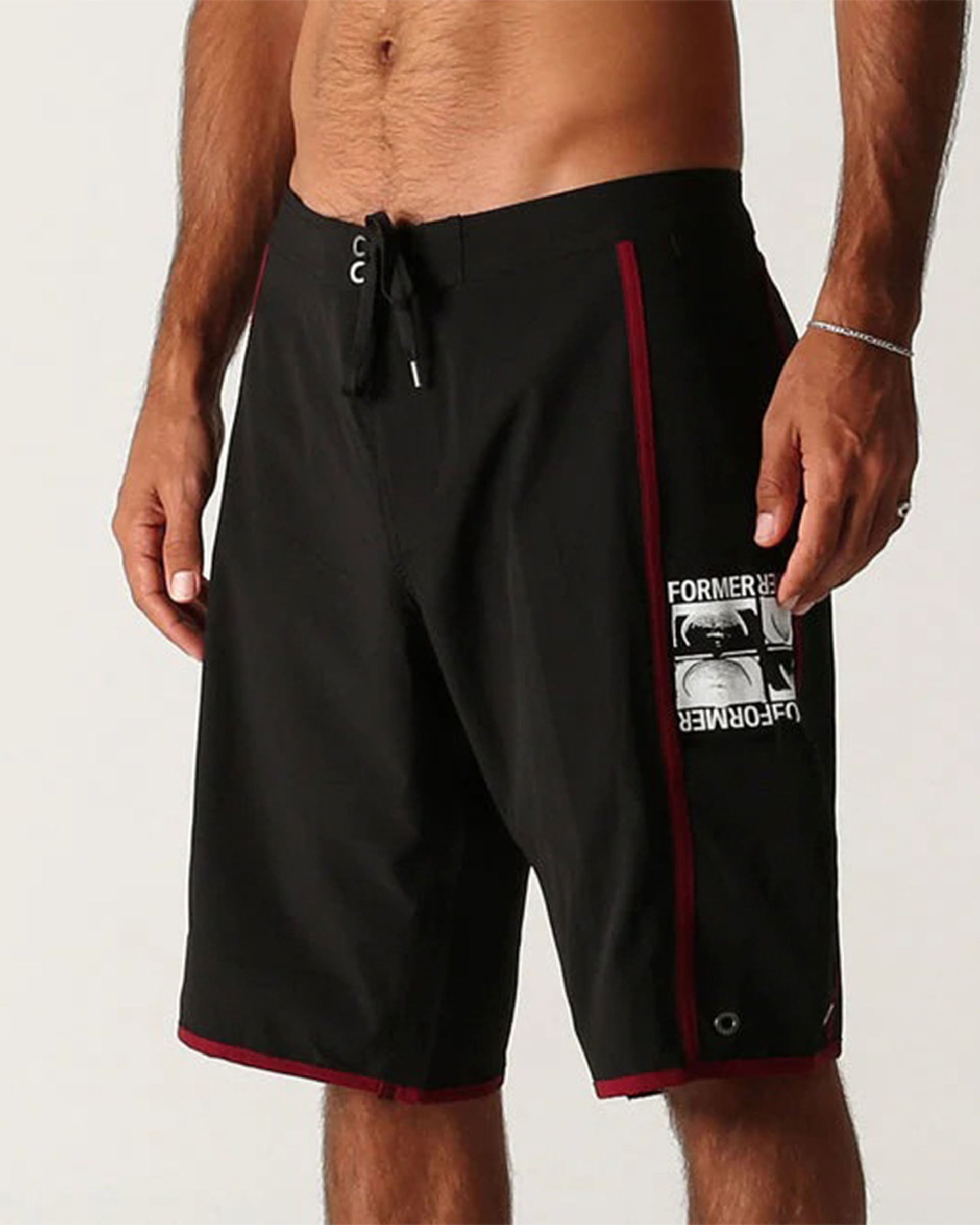 Former Manners 20" Trunk - Black Blood