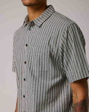Reynolds Striped S/S Shirt - Black