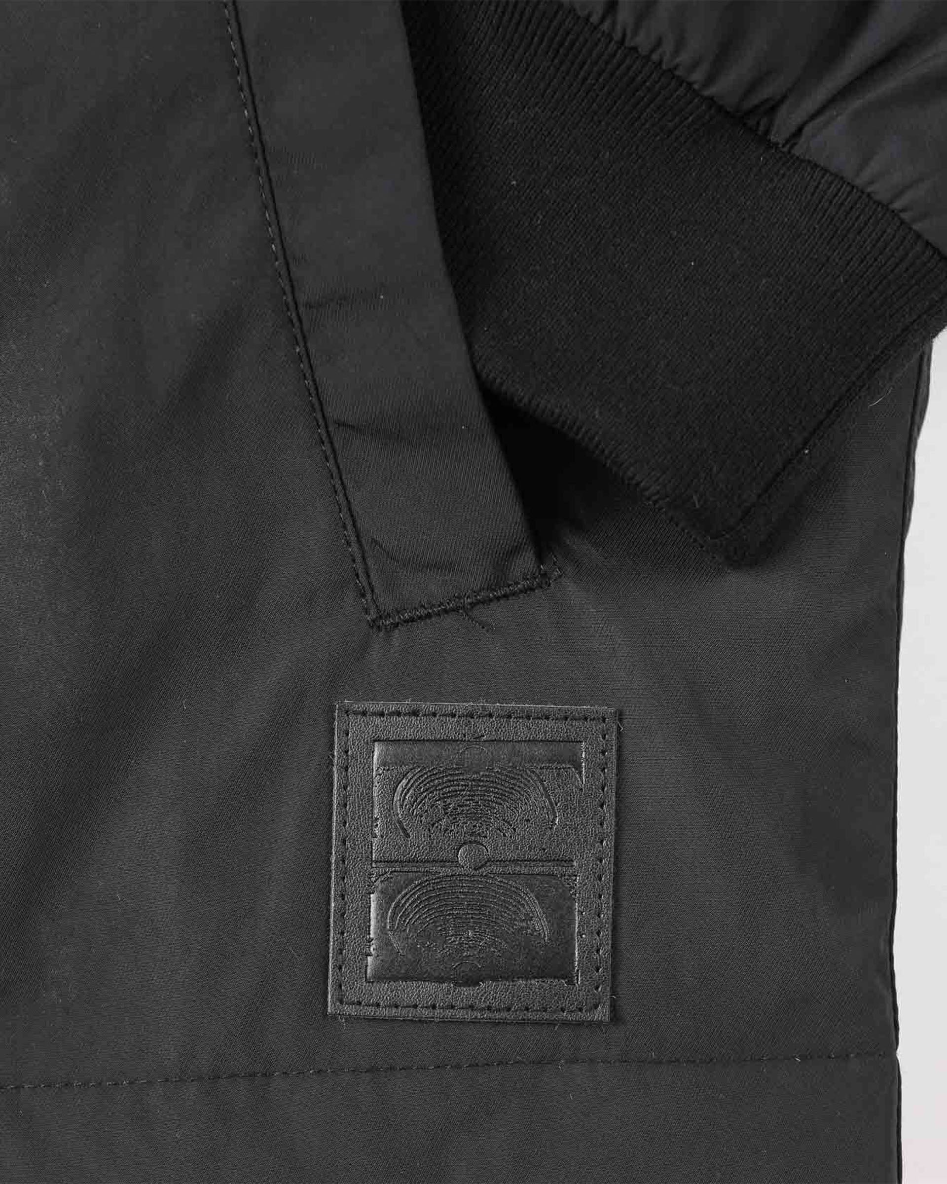 Former VT Nylon Jacket - Black