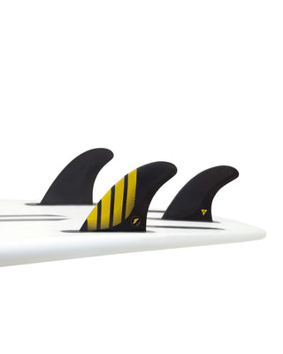 Futures P4 Alpha Fins (S) - Carbon/Yellow