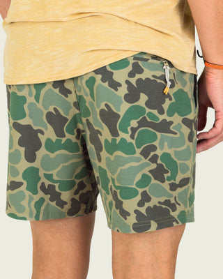 Fulton 6" Volley Shorts - Green Mallard Camo