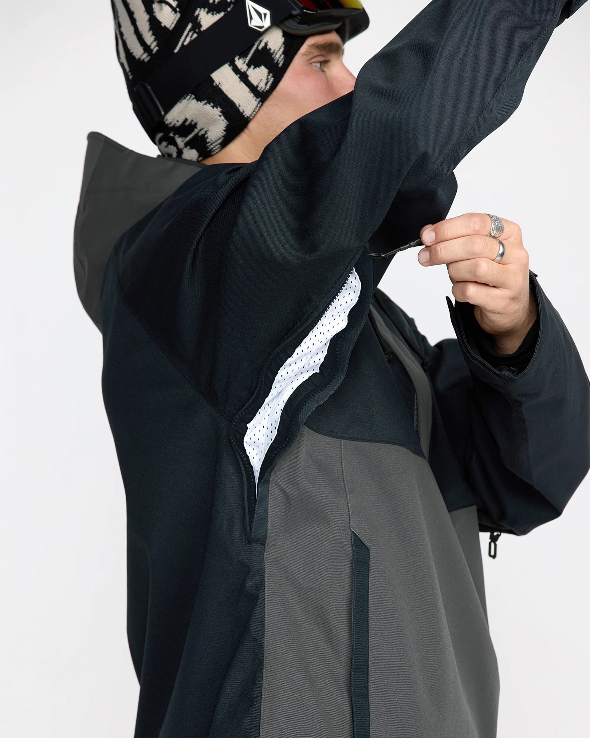 Volcom Men's Hossegor 20K Pullover Jacket