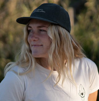 Manera Women's T-Shirt