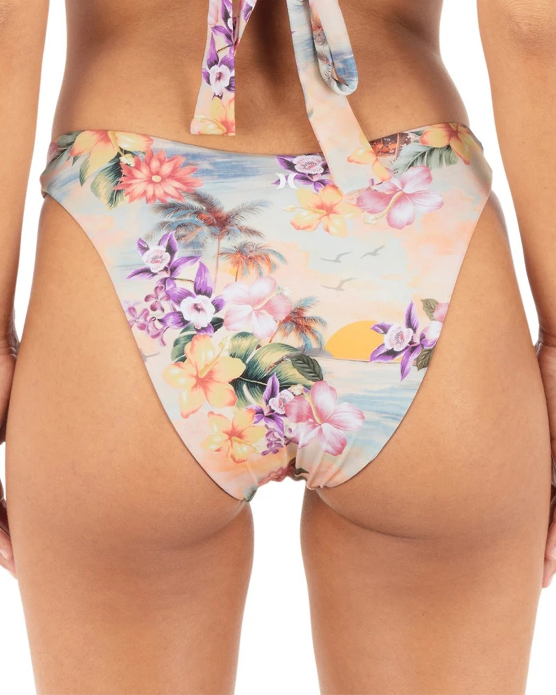 Hurley Women's Scenic Sunset Moderate Scoop Knot Swim Bottom - Shell Pink Multi