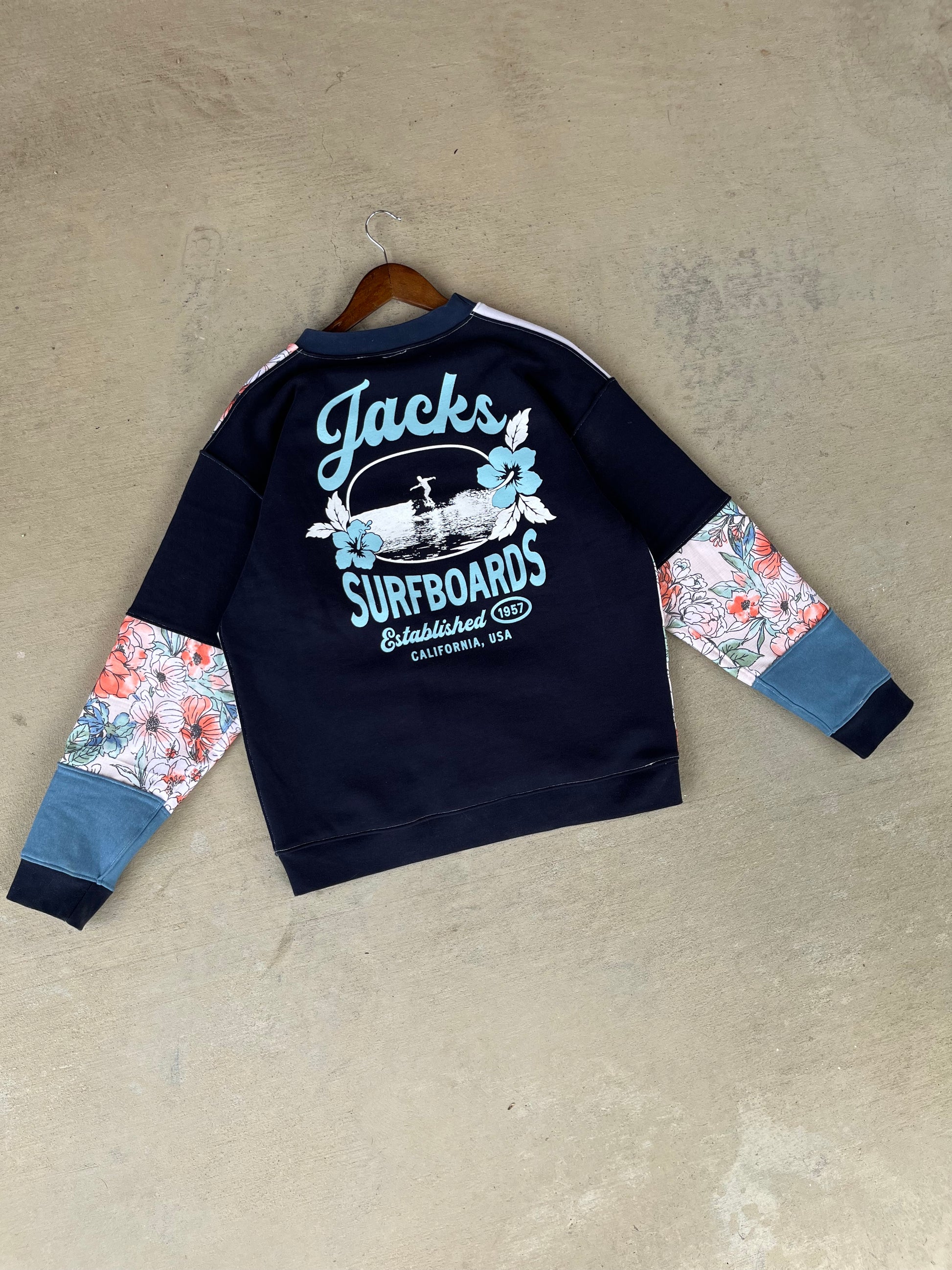 KNL Reworks x Jack's Surfboards Women's Tip Toe Crewneck Sweatshirt - Limited Navy/Floral Patchwork