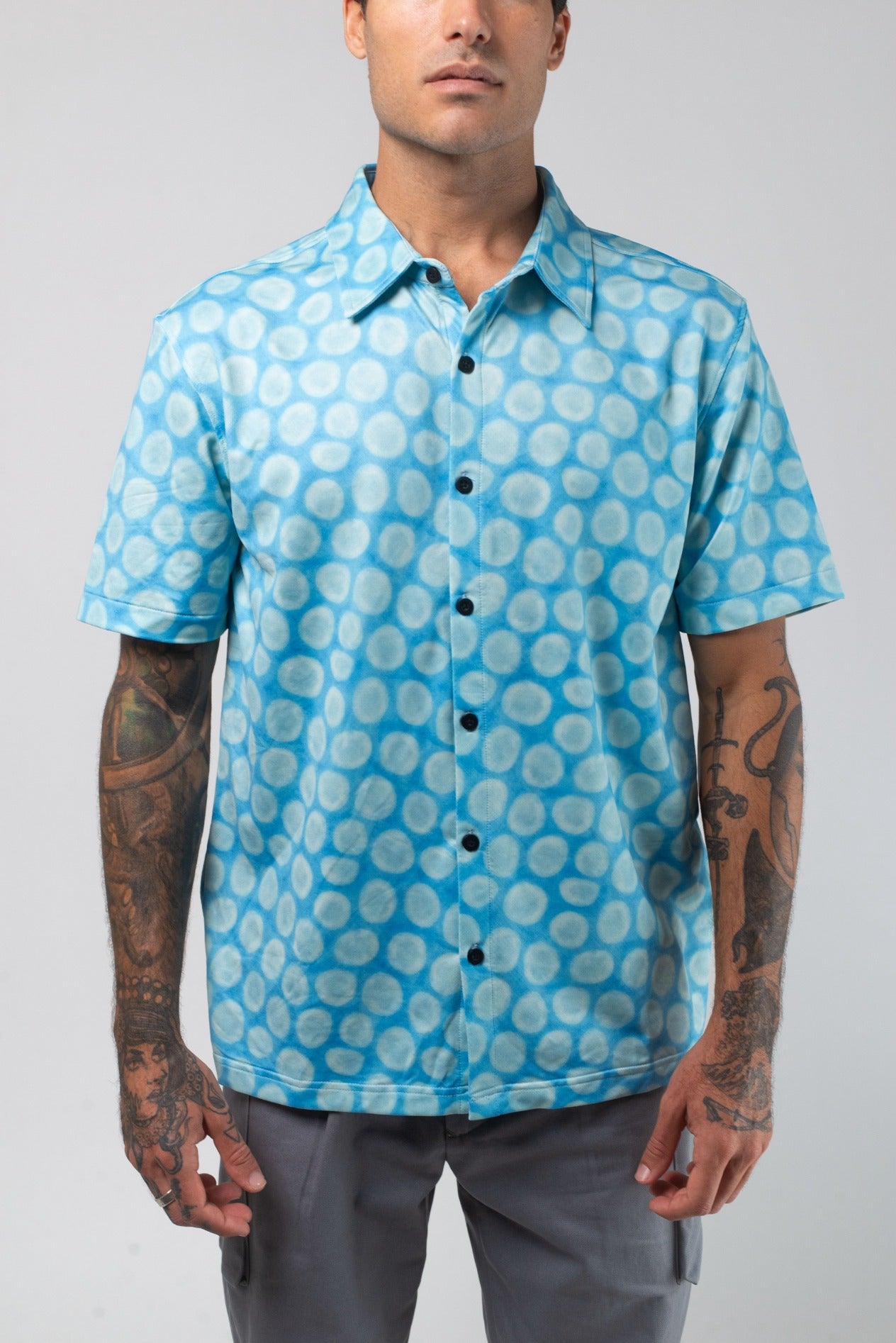 Aqua Terra Mid Century Modern Tech Button Up Shirt