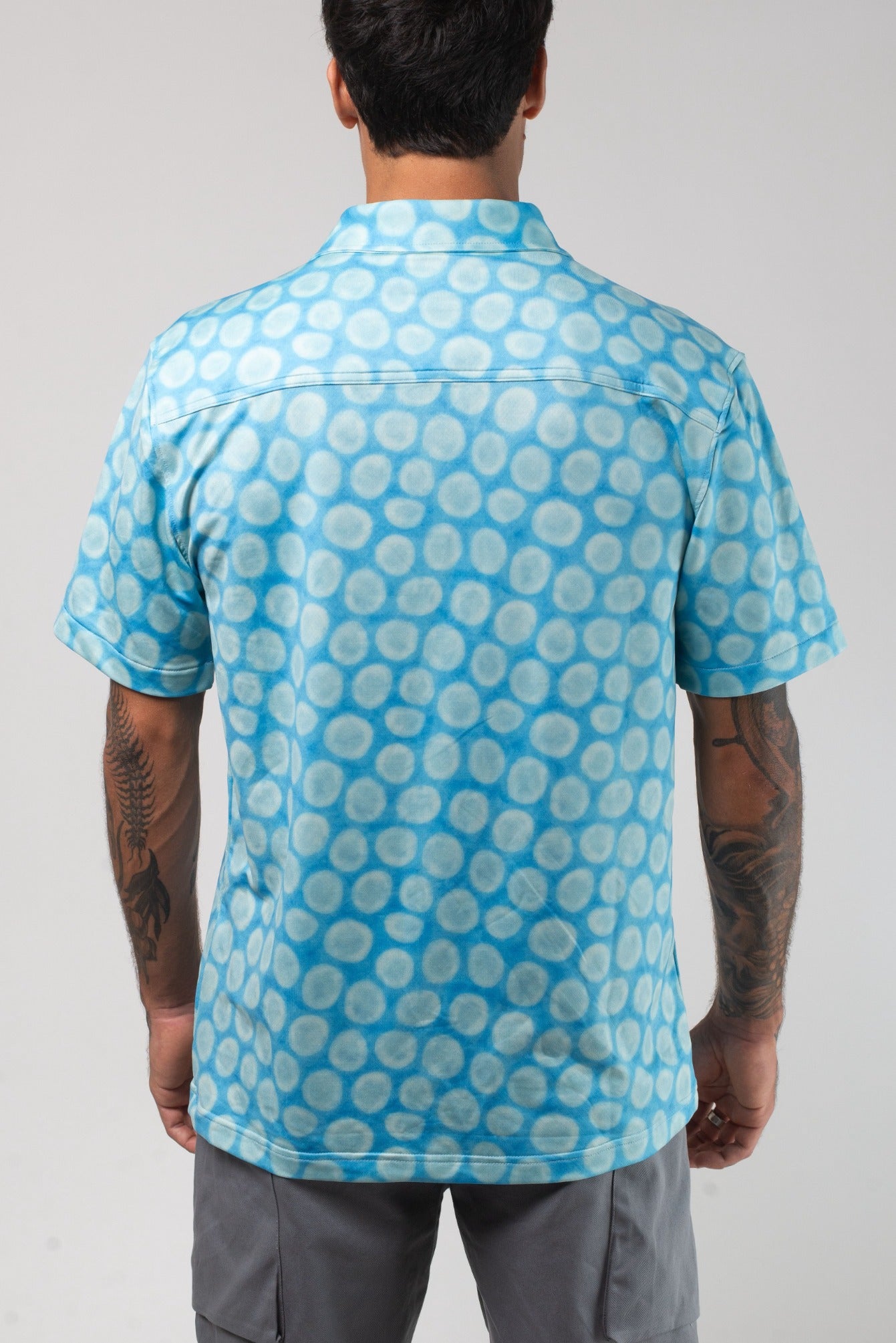 Aqua Terra Mid Century Modern Tech Button Up Shirt