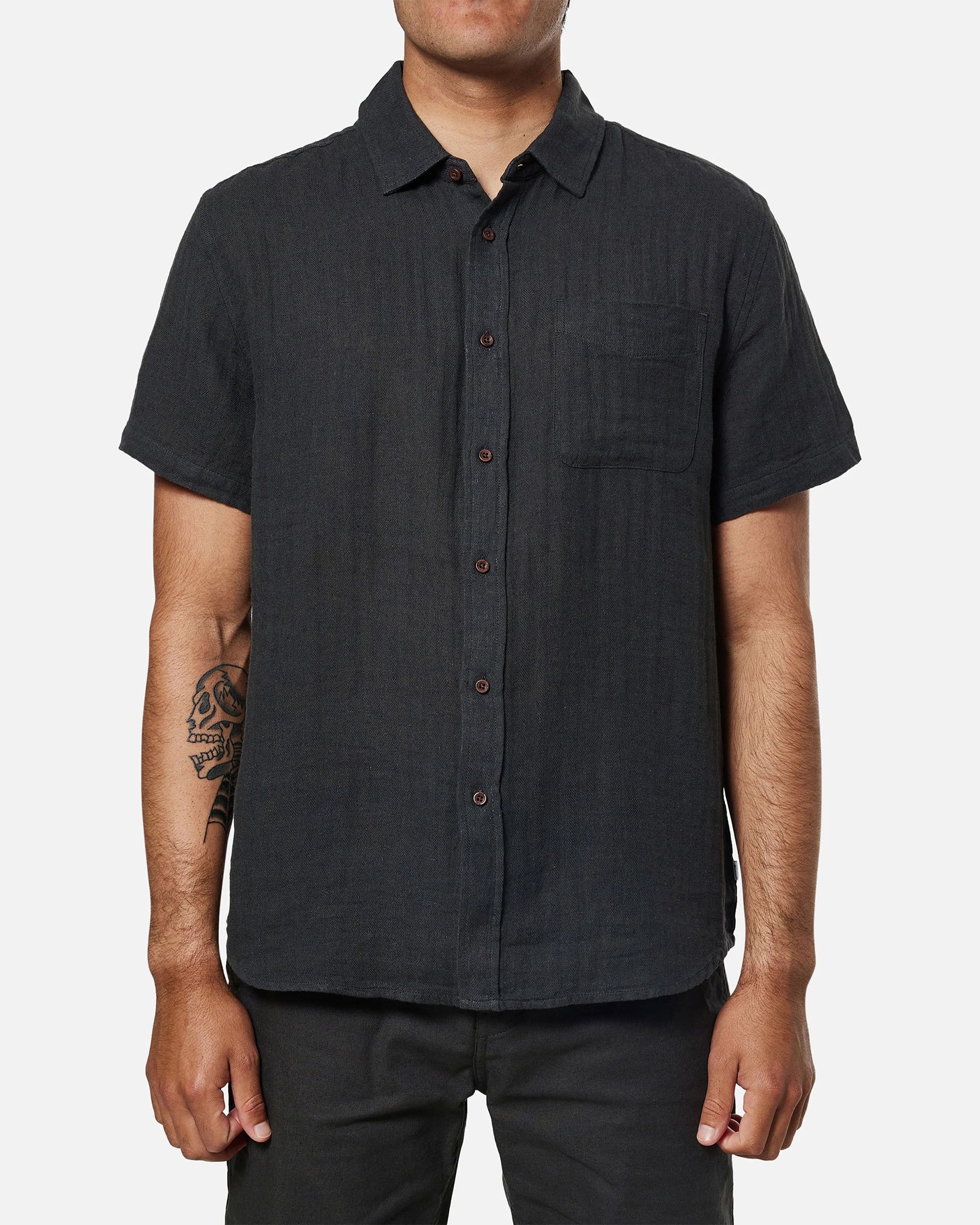 Katin Men's Alan Solid Short Sleeve Shirt