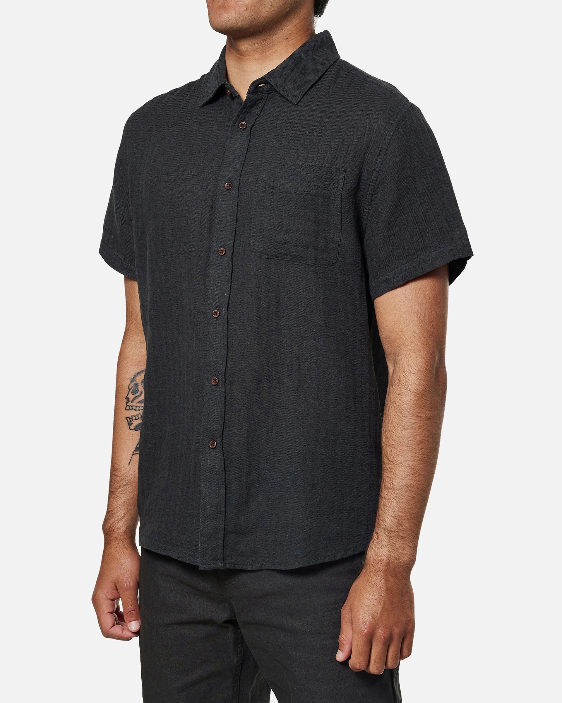 Katin Men's Alan Solid Short Sleeve Shirt