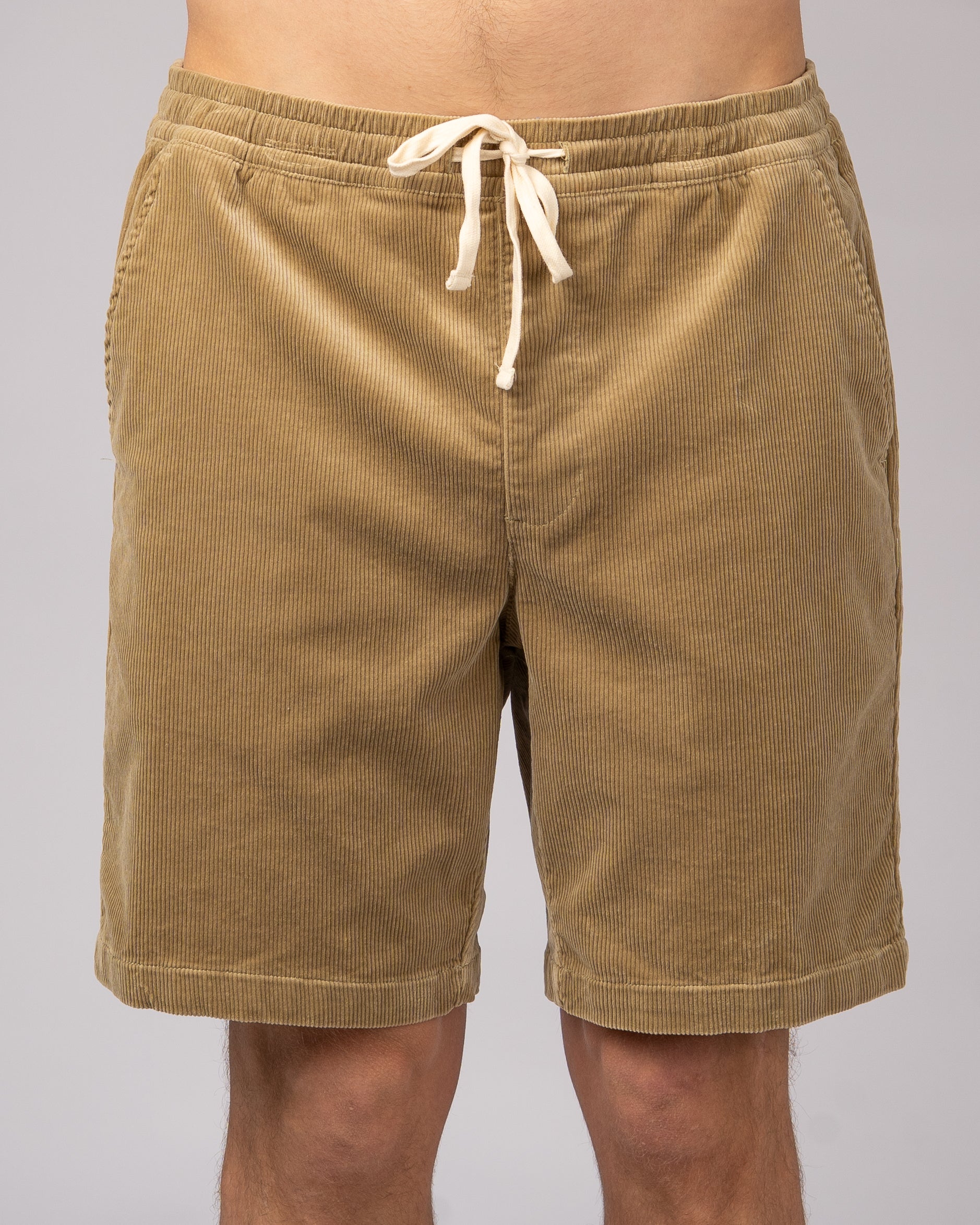 Latitude Shorts - Khaki