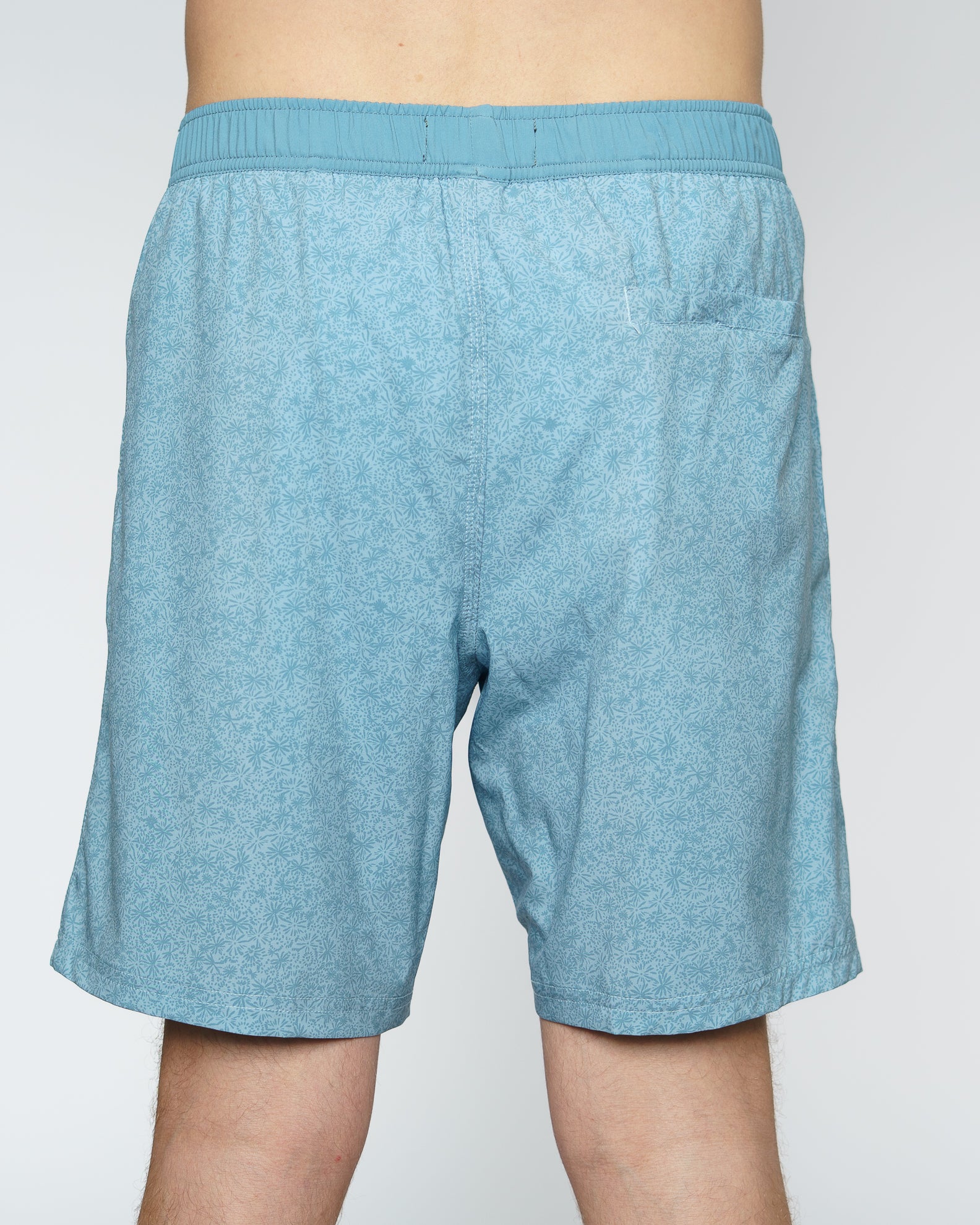 18" Levitate Floral Boardshorts - Sea Blue