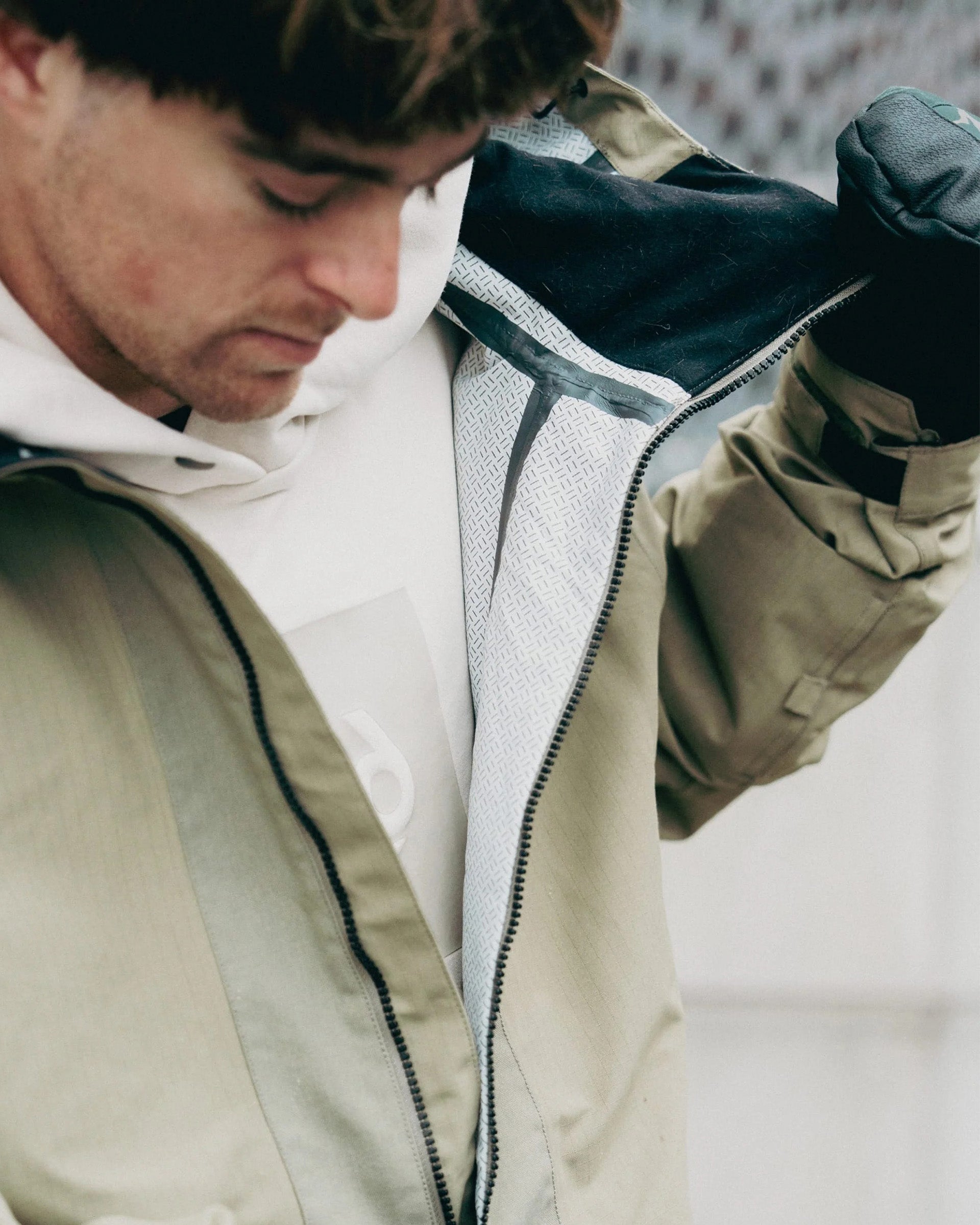 Ghost 2.5L Anorak - Sage Ripstop – Jack's Surfboards
