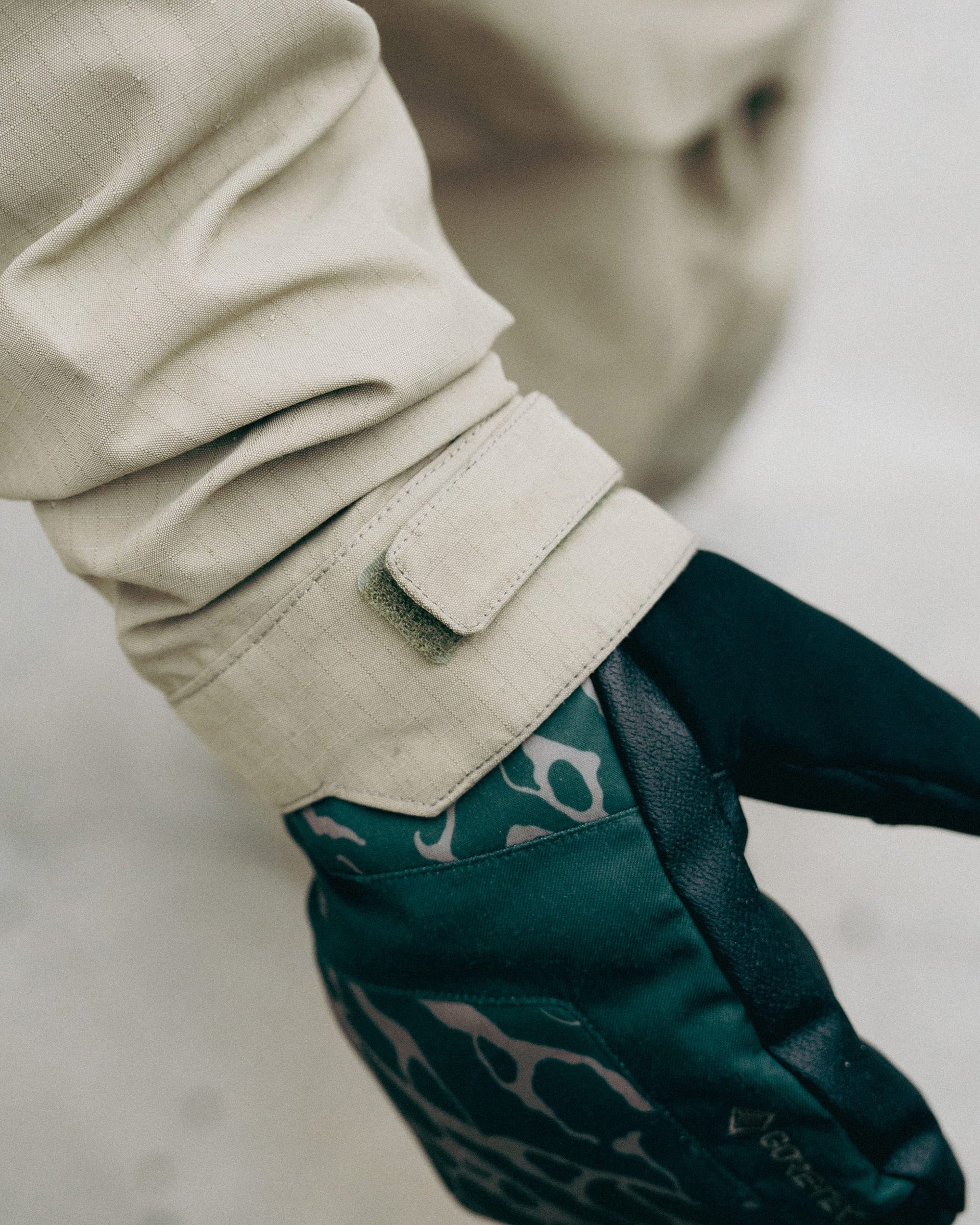 686 Men's Ghost 2.5L Anorak