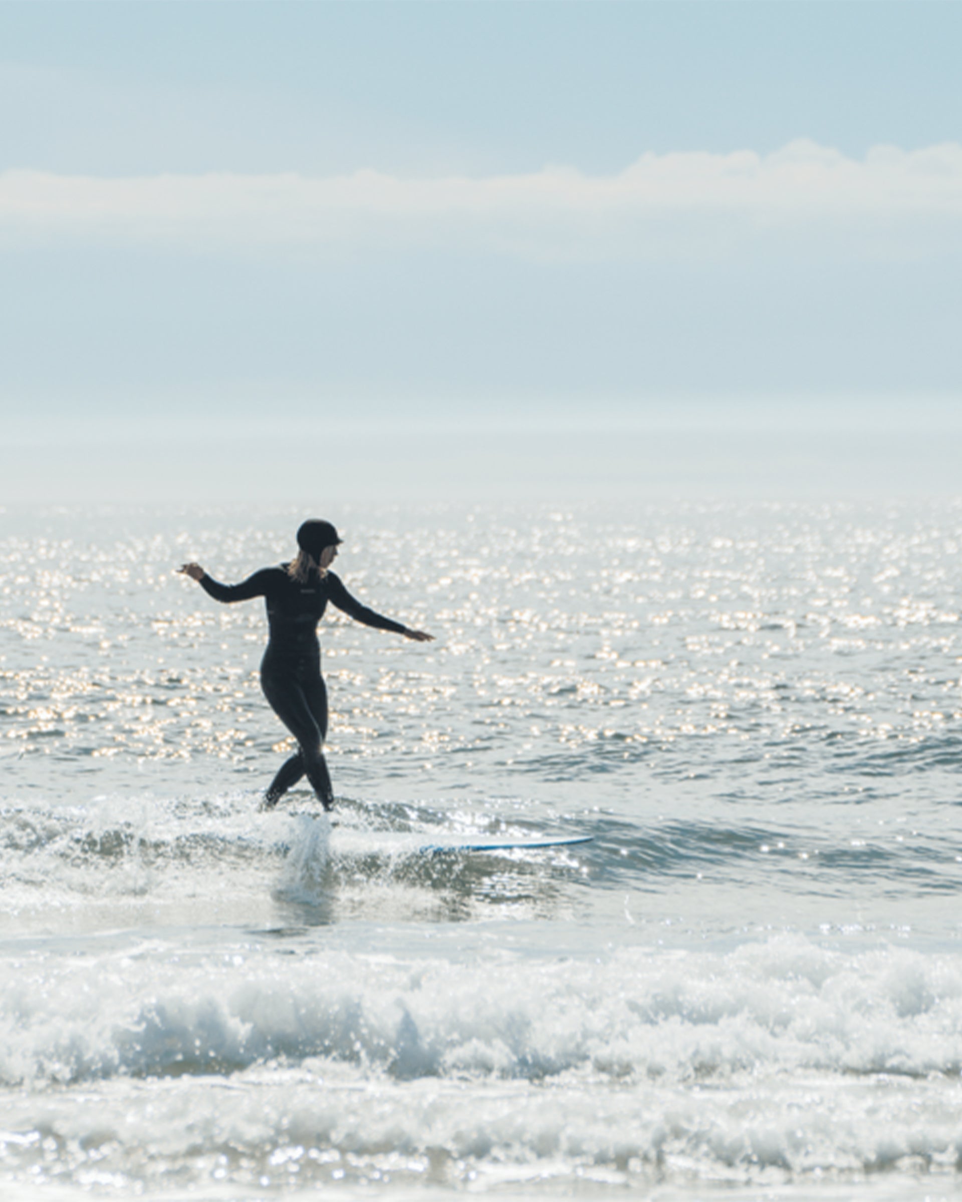 Women's Manera Meteor Magma 4/3mm Chest Zip Fullsuit - 2023