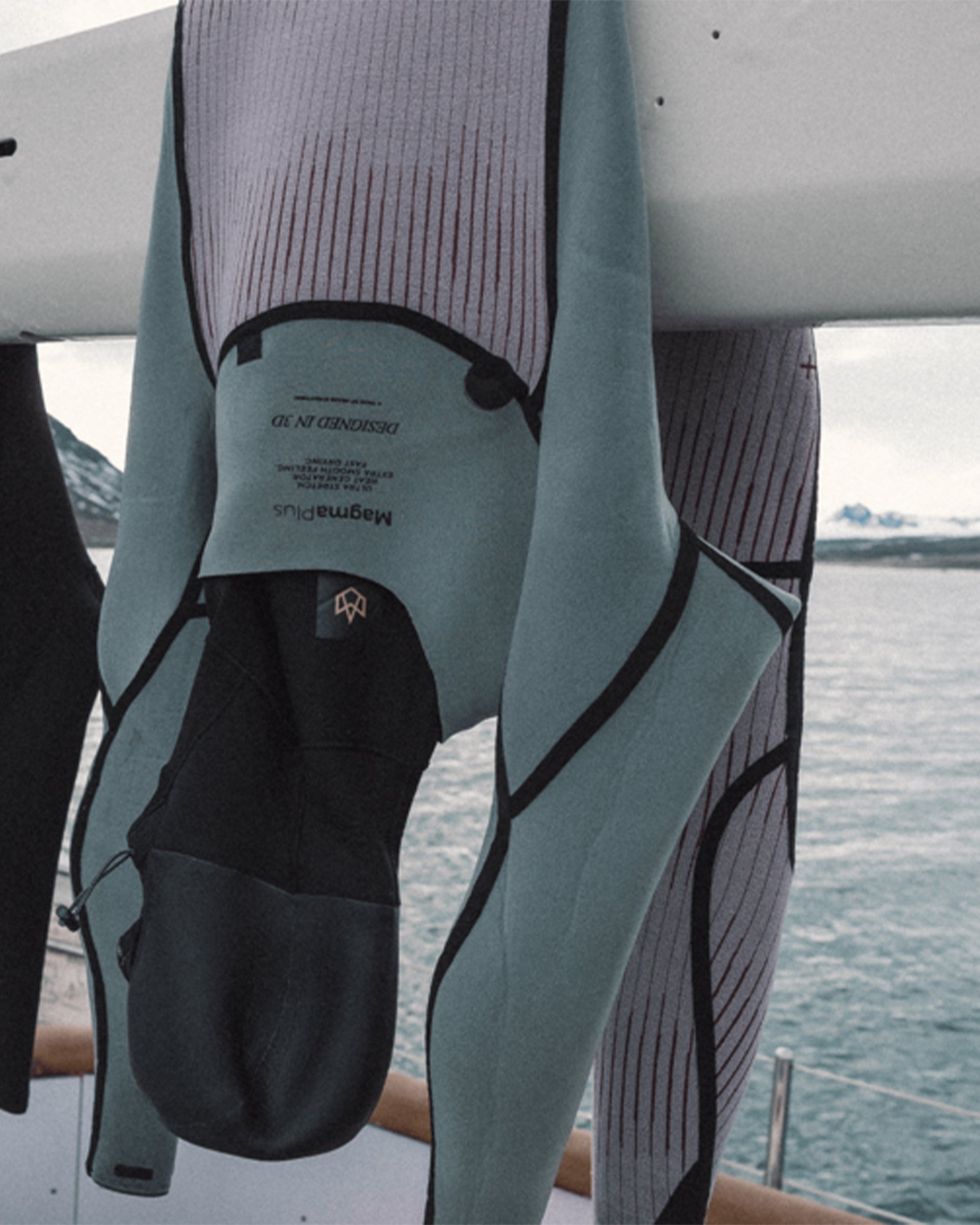 Manera Magma Steamer Hooded Front Zip 6/4mm Fullsuit Wetsuit