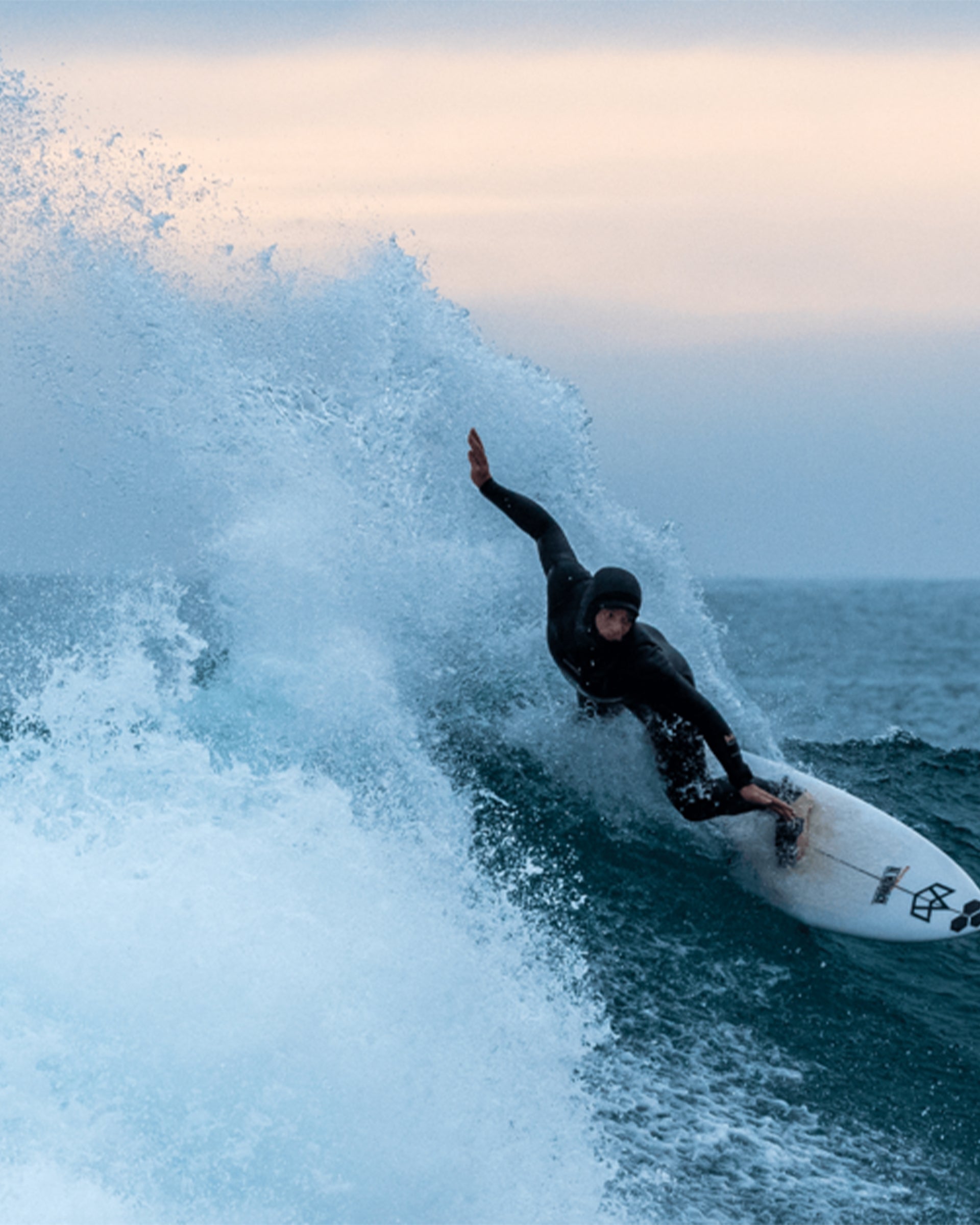 Manera Magma Steamer Hooded Front Zip 6/4mm Fullsuit Wetsuit