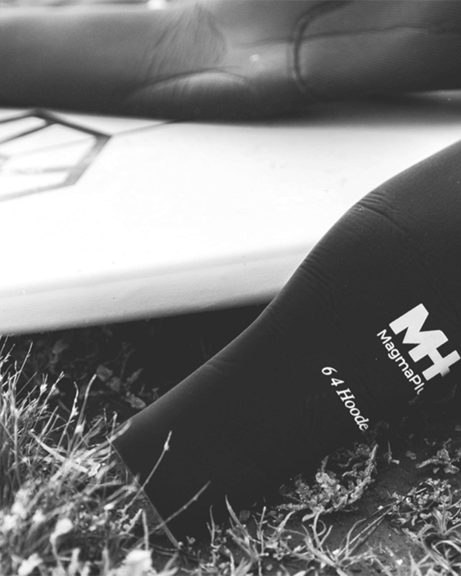 Manera Magma Steamer Hooded Front Zip 6/4mm Fullsuit Wetsuit