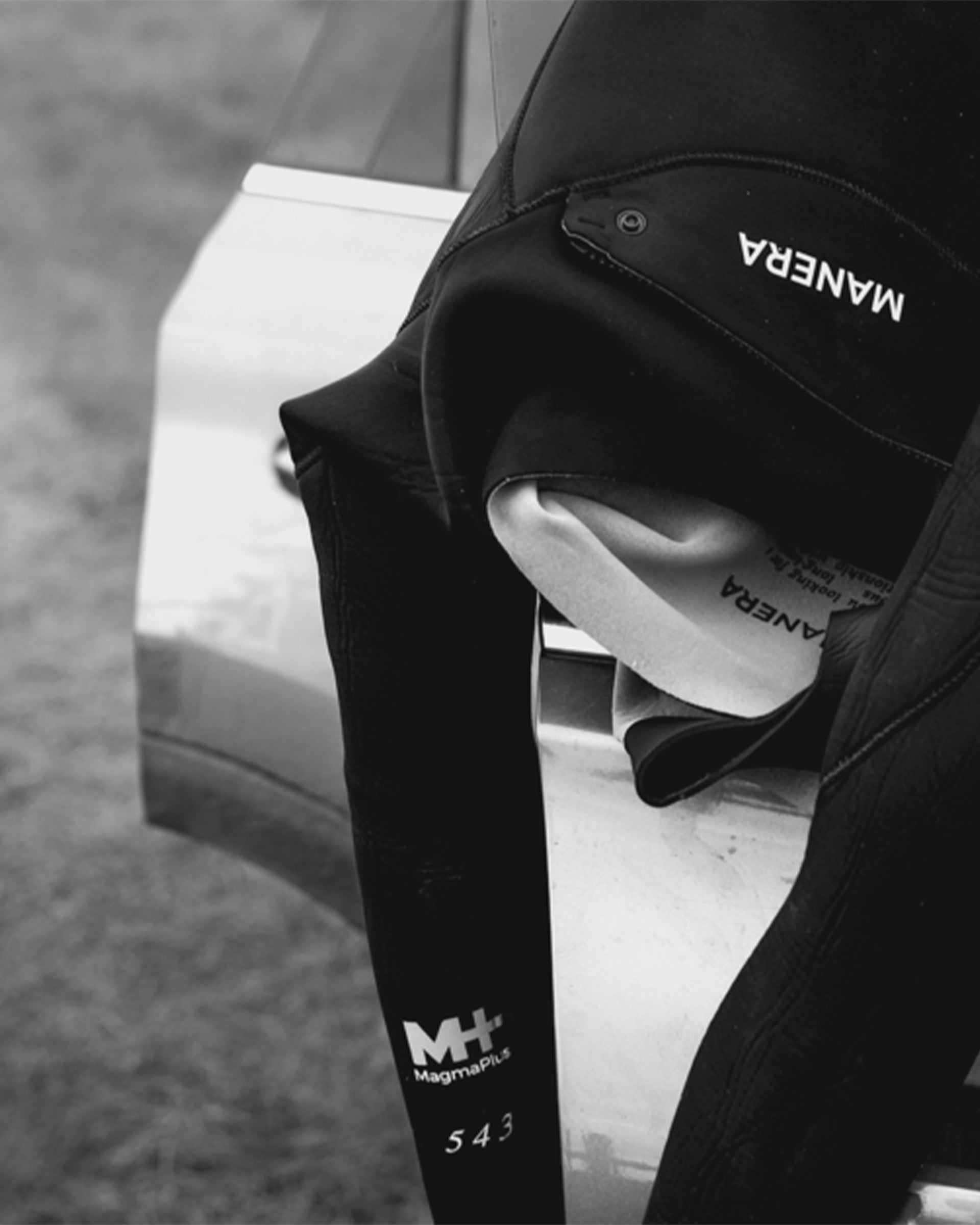 Manera Women's Magma Steamer Front Zip 5/4/3mm Fullsuit