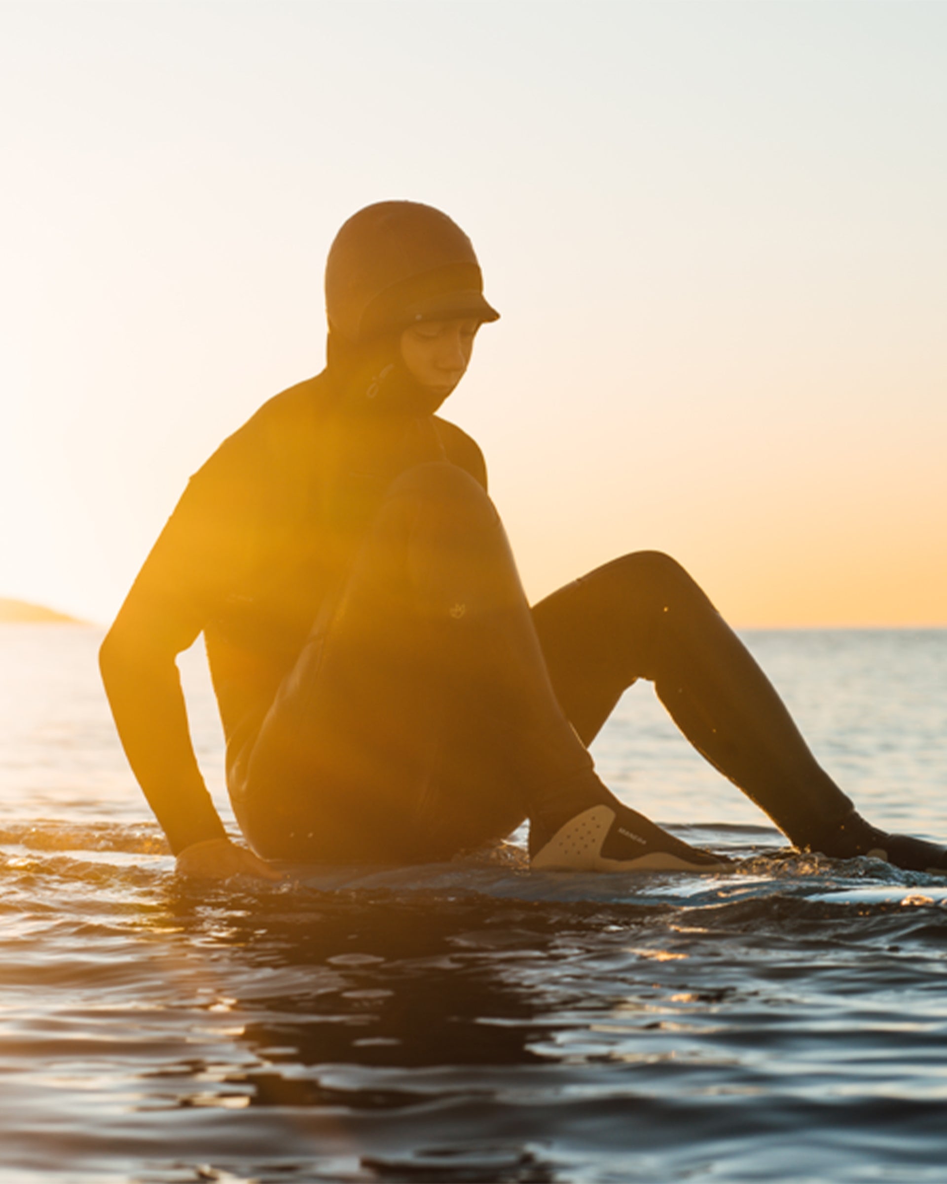 Manera Magma Steamer Hooded Front Zip 6/4mm Fullsuit