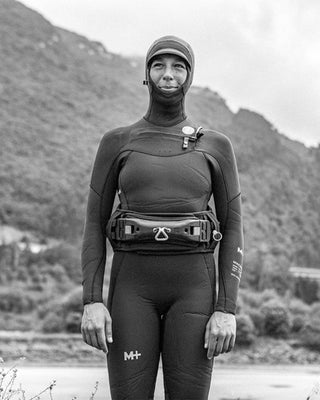 Women's Meteor Magma 5/4/3mm Steamer Hooded Fullsuit - 2022