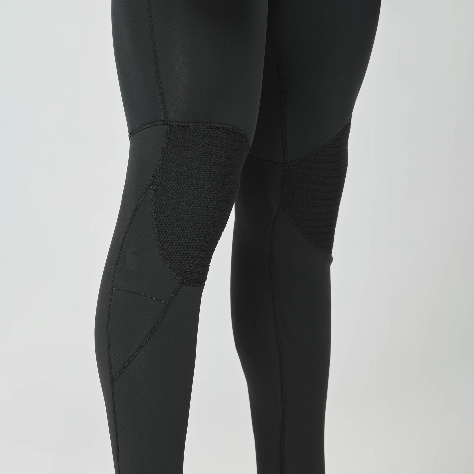 Picture Men's 4/3mm Equation Front Zip Fullsuit Wetsuit - BLACK