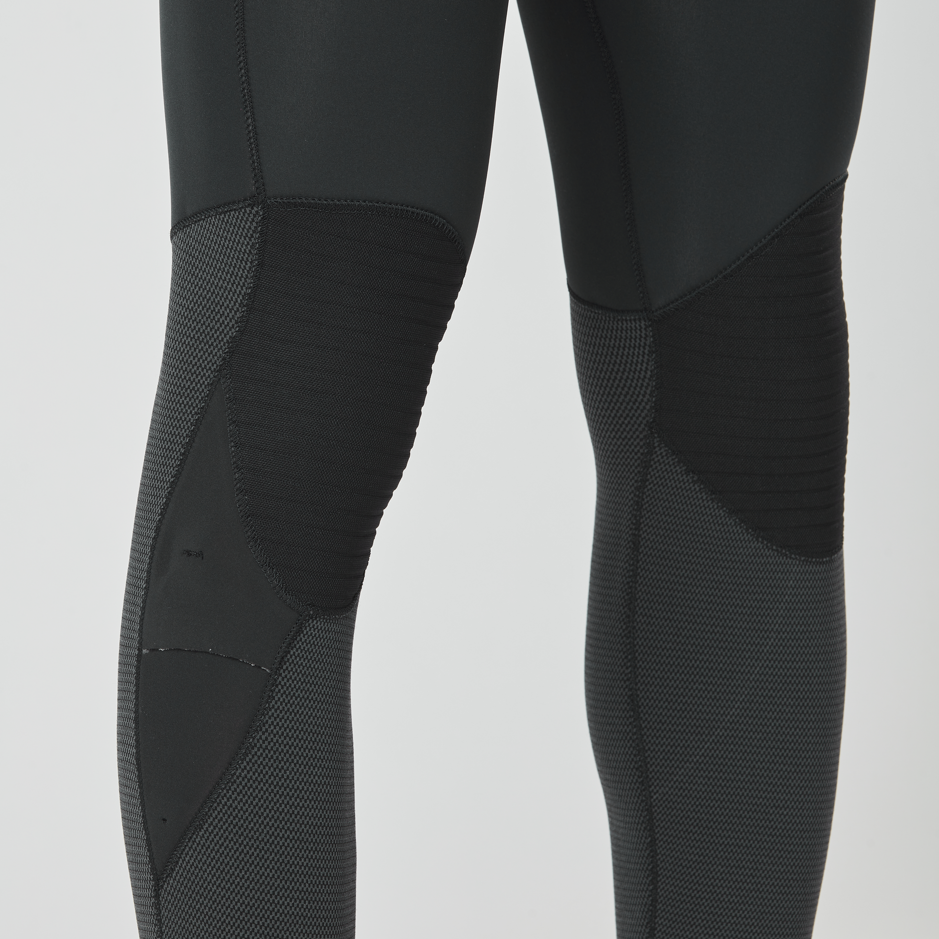 Picture 3/2mm Equation Flex Skin Front Chest Fullsuit Wetsuit - BLACK